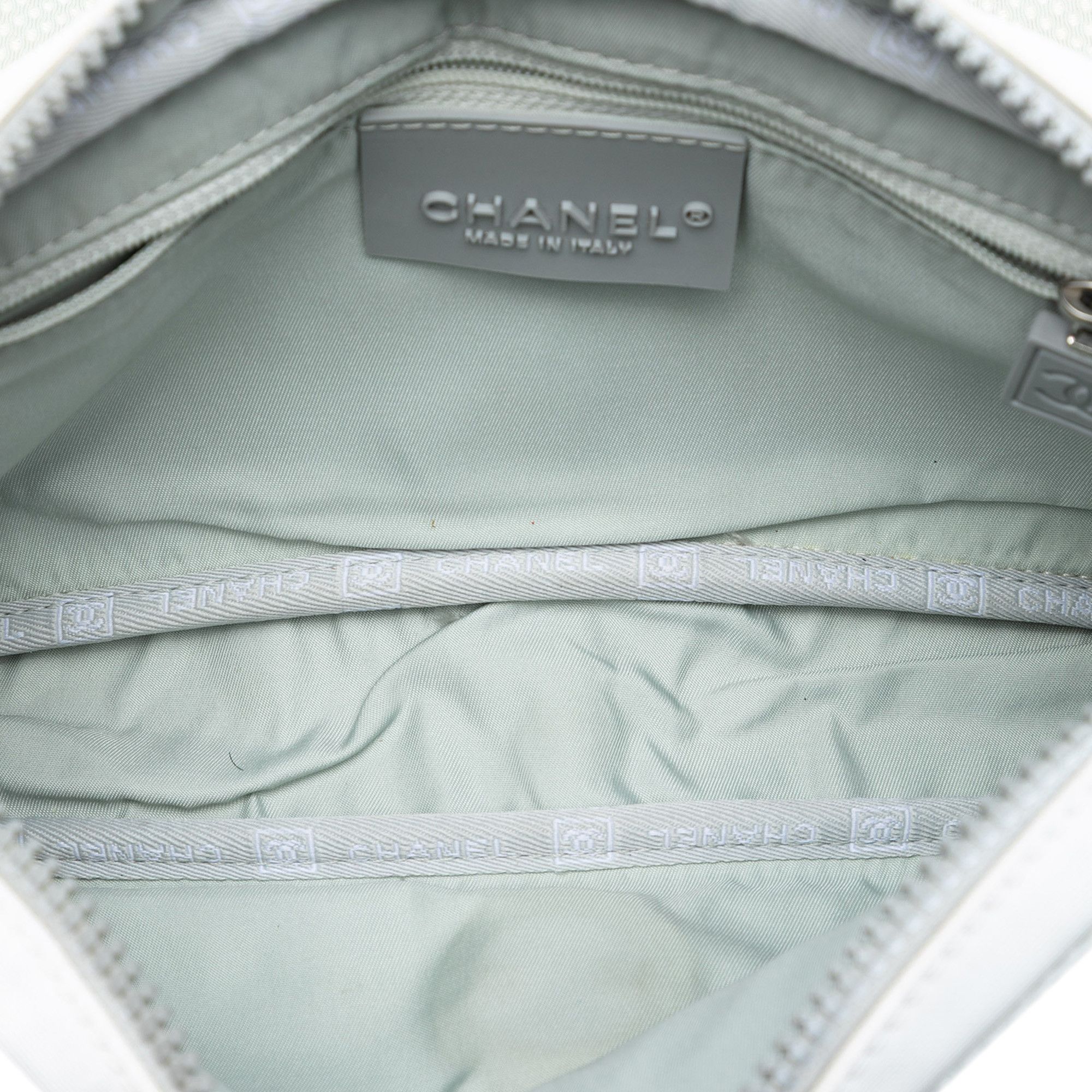 Chanel Chanel Nylon Sport Camellia Flap Size ONE SIZE - 4 Thumbnail