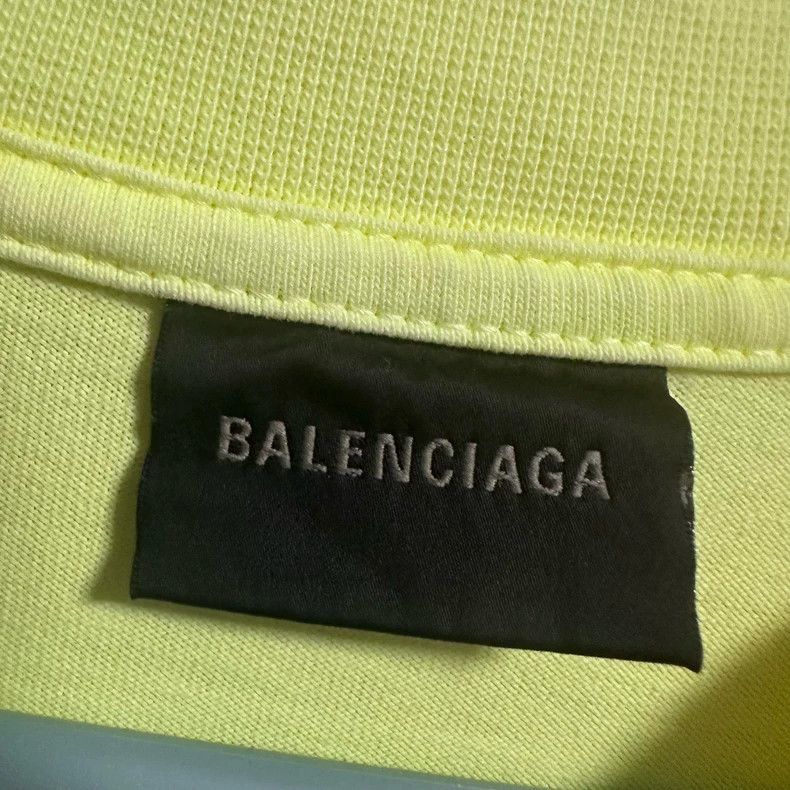 Balenciaga Balenciaga Tape Short Sleeve Tee Size US L / EU 52-54 / 3 - 2 Thumbnail