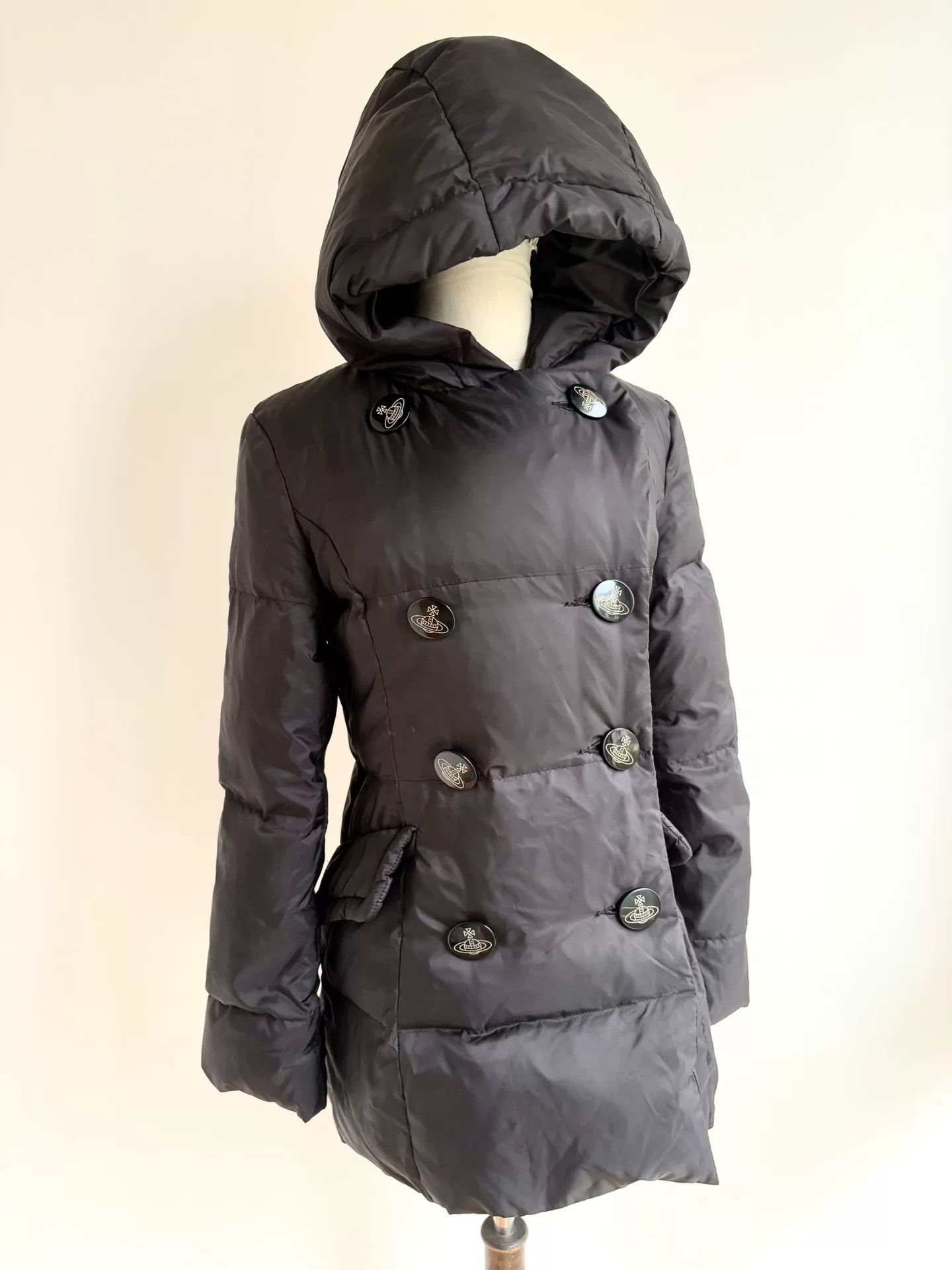 Vivienne Westwood Vivienne Westwood Black Saturn Hooded Down Coat Size US M / EU 48-50 / 2 - 2 Thumbnail