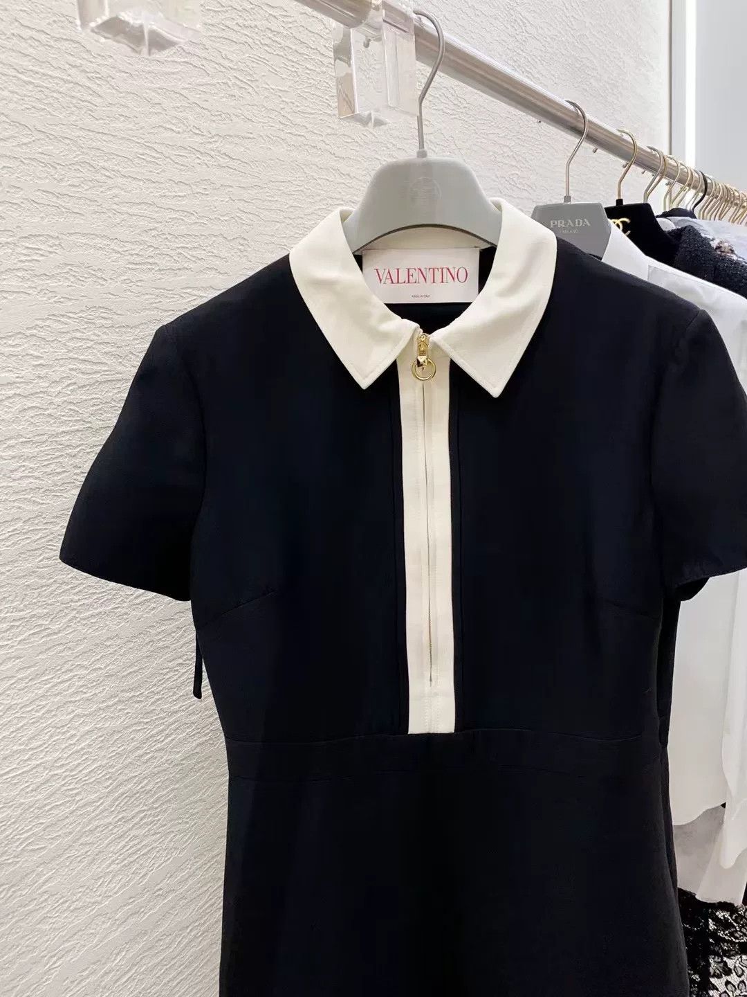 Valentino Valentino 22FW Short Sleeve Dress Size US M / EU 48-50 / 2 - 2 Thumbnail
