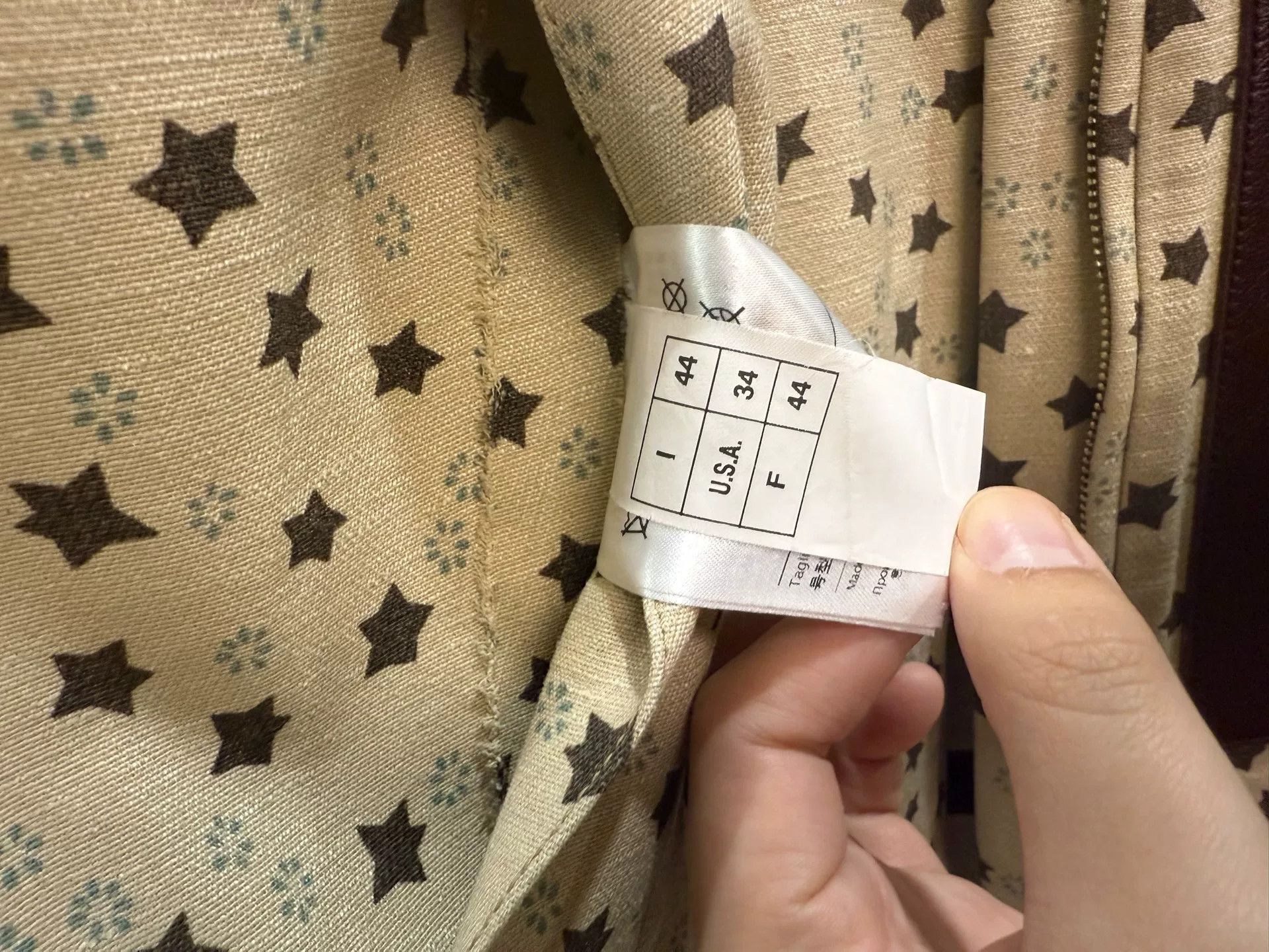 Valentino Valentino Beige Star Print Jacket 44 Size US L / EU 52-54 / 3 - 5 Thumbnail