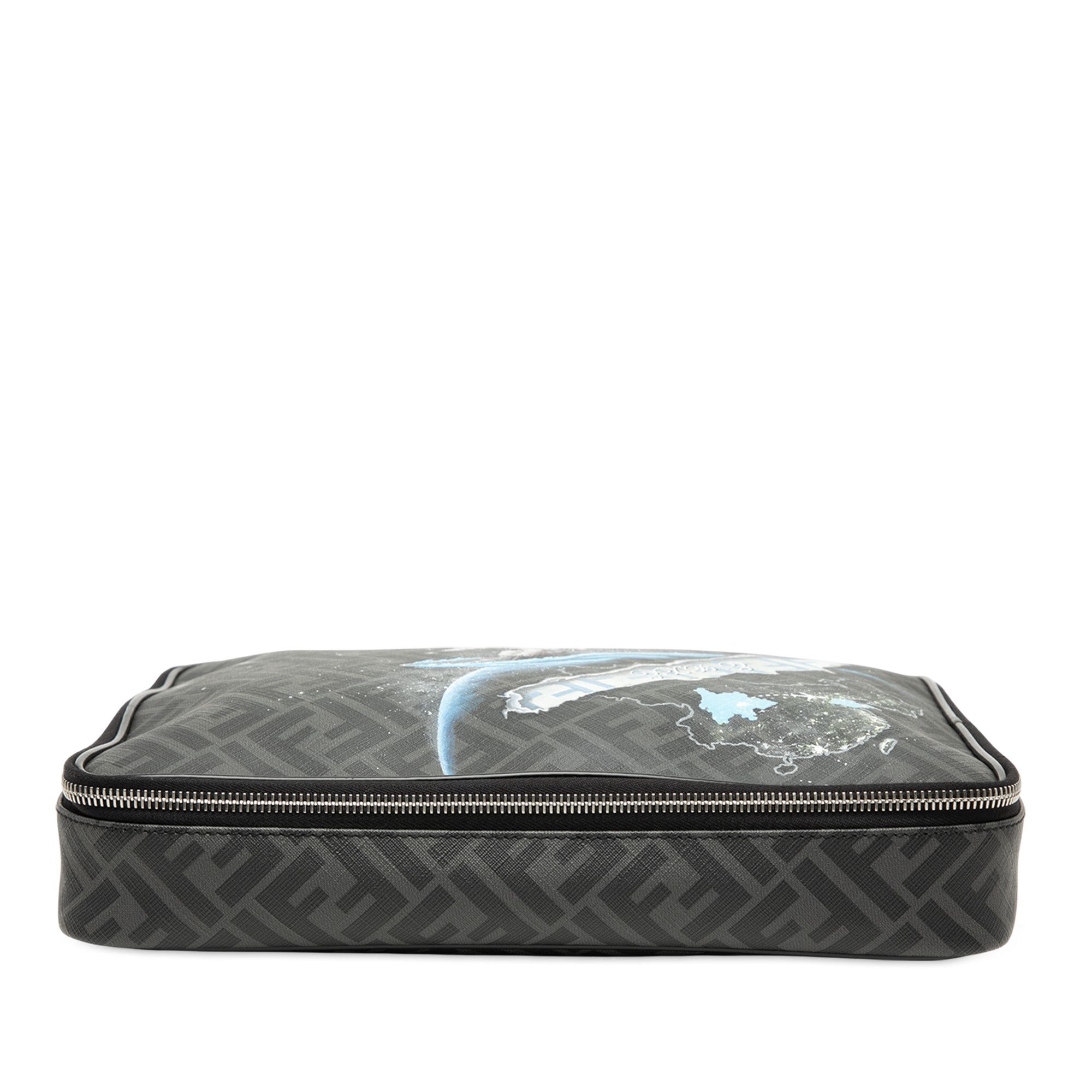 Fendi Fendi Zucca Coated Canvas Surfing Astronaut Clutch Size ONE SIZE - 3 Thumbnail