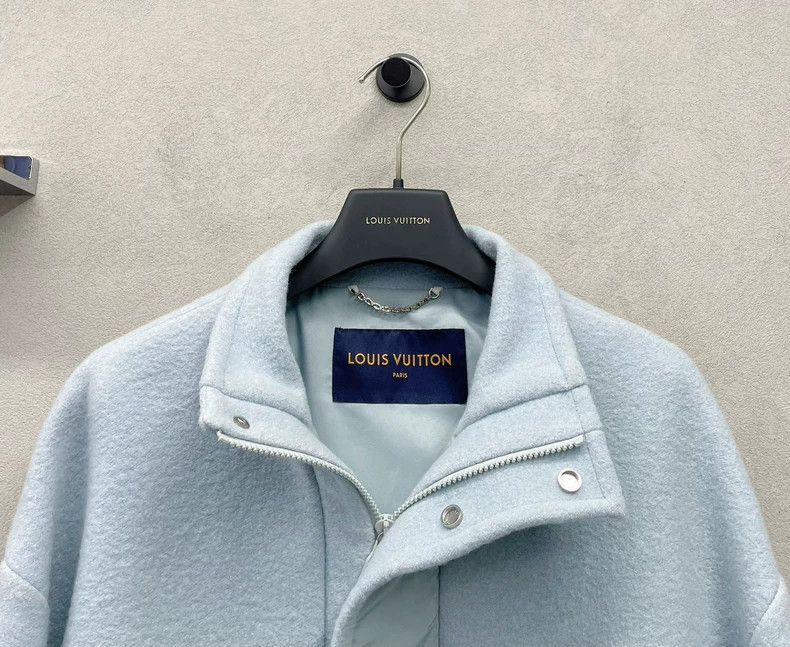 Louis Vuitton LV Blue Paneled Pullover Sweatshirt - dmc Size US M / EU 48-50 / 2 - 6 Thumbnail