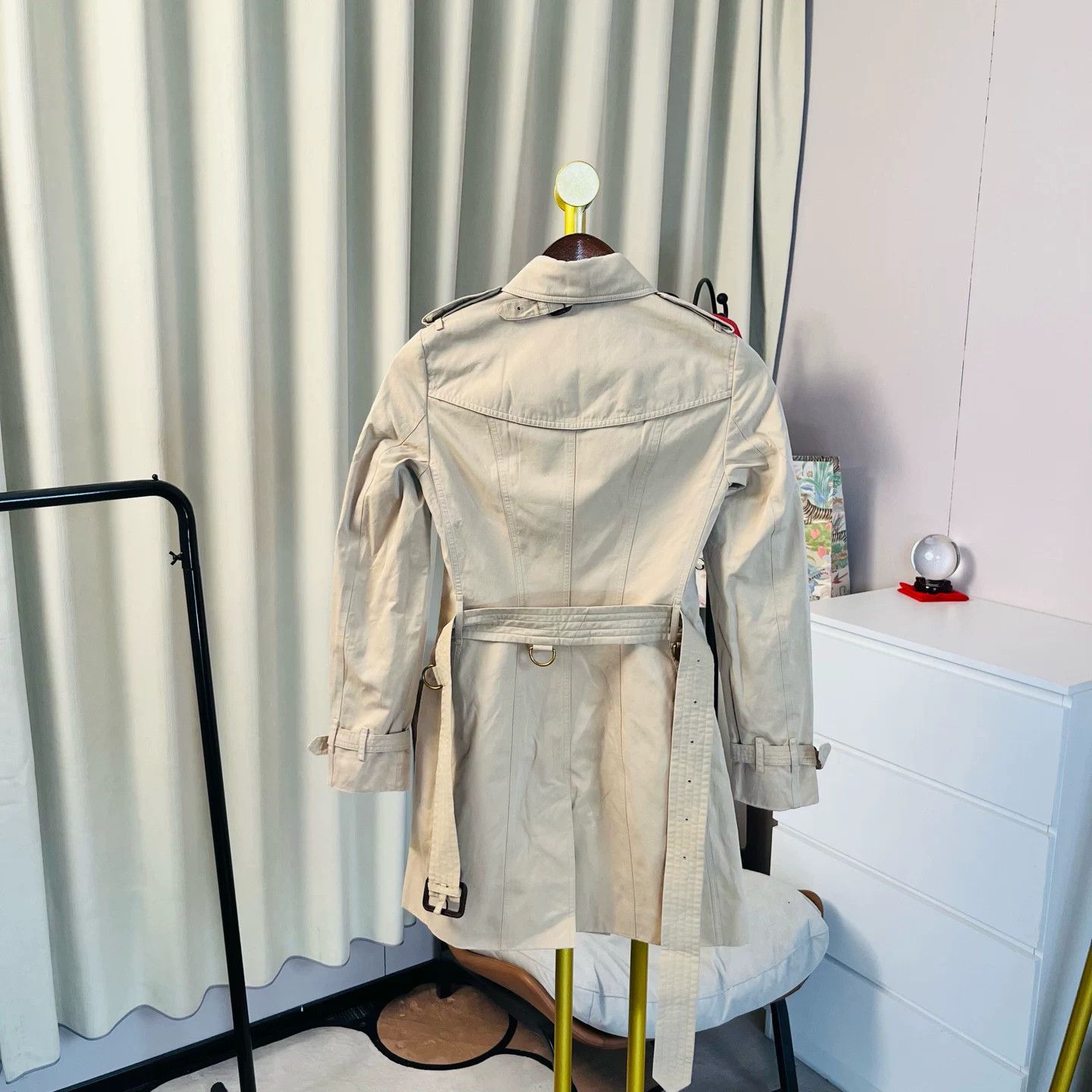 Burberry Burberry Beige Double-Breasted Trench Coat Size US XS / EU 42 / 0 - 2 Thumbnail