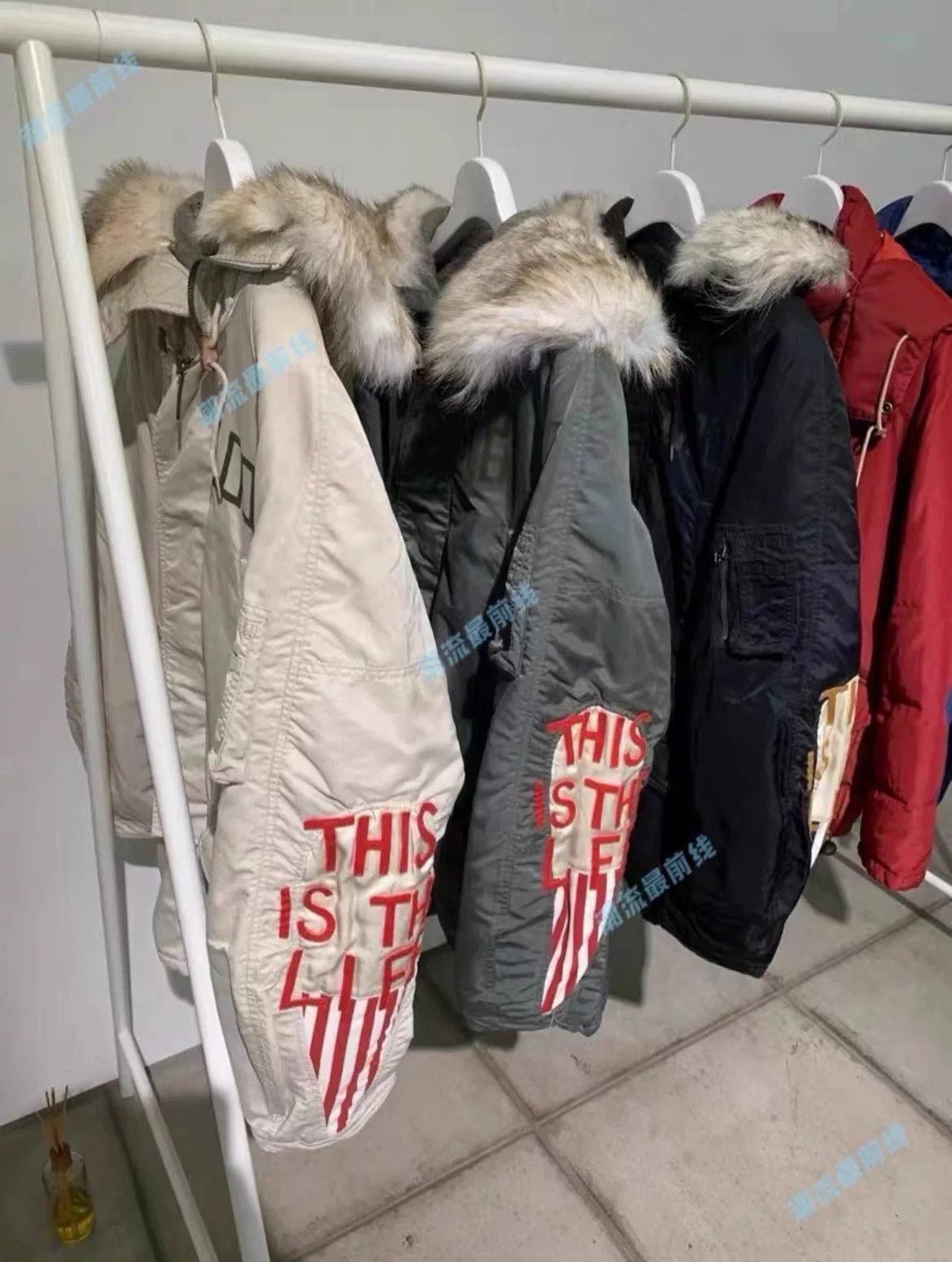 Visvim visvim valdez coat with detachable fur hood Size US S / EU 44-46 / 1 - 7 Thumbnail