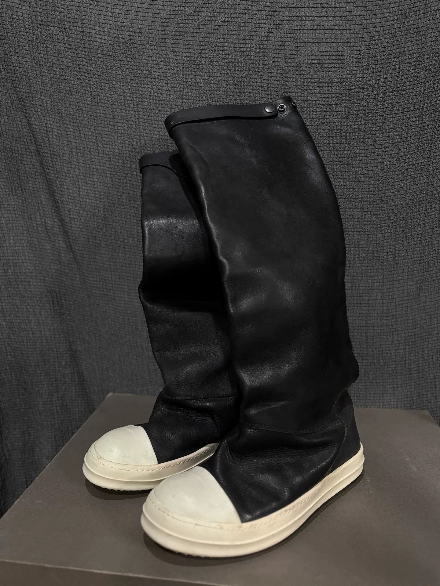 Rick Owens black leather ankle boots from Rick Owens Size US 10 / EU 43 - 2 Thumbnail
