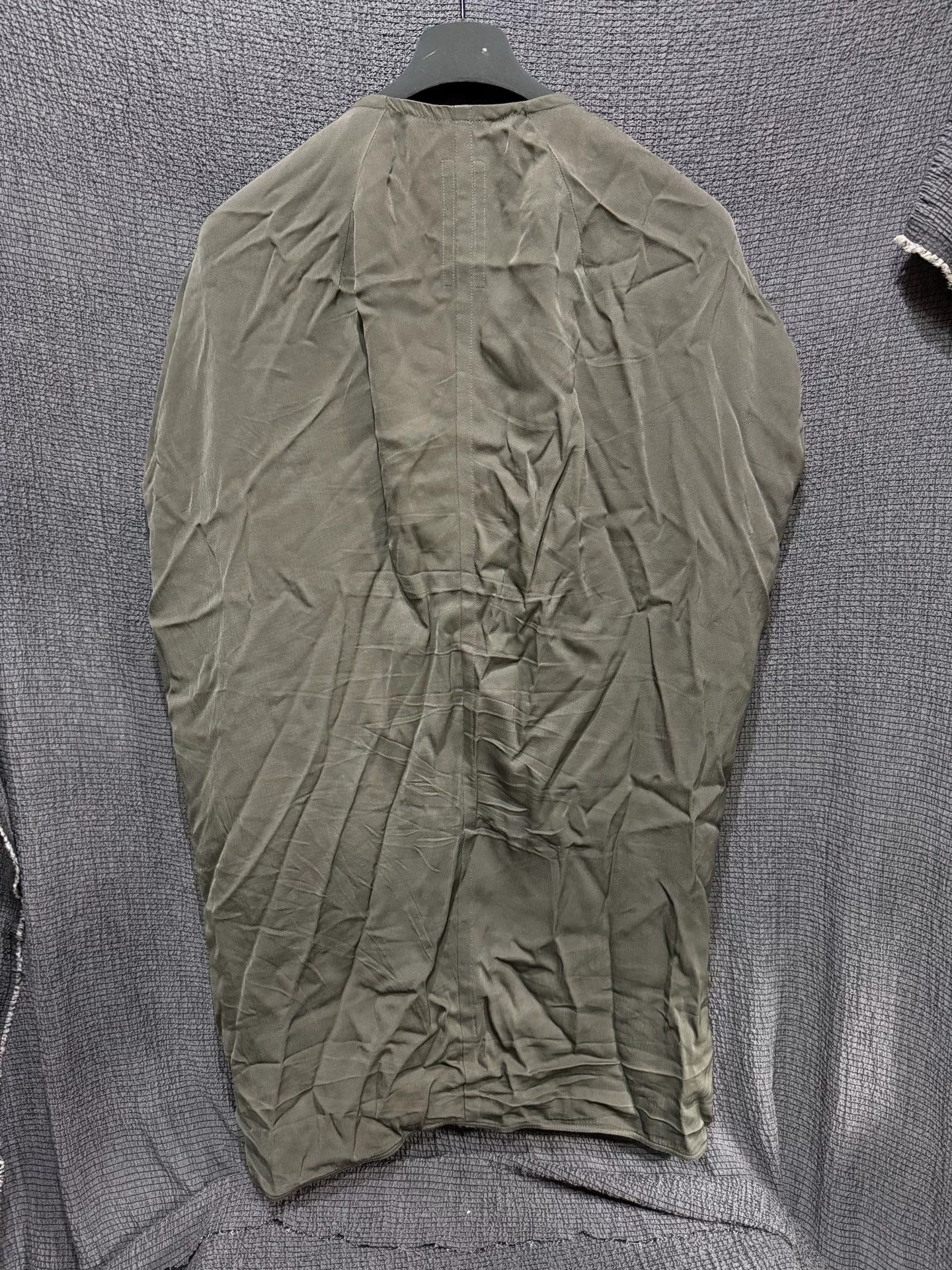 Rick Owens Rick Owens Palm Color V-Neck Sleeveless Top Size US M / EU 48-50 / 2 - 2 Thumbnail