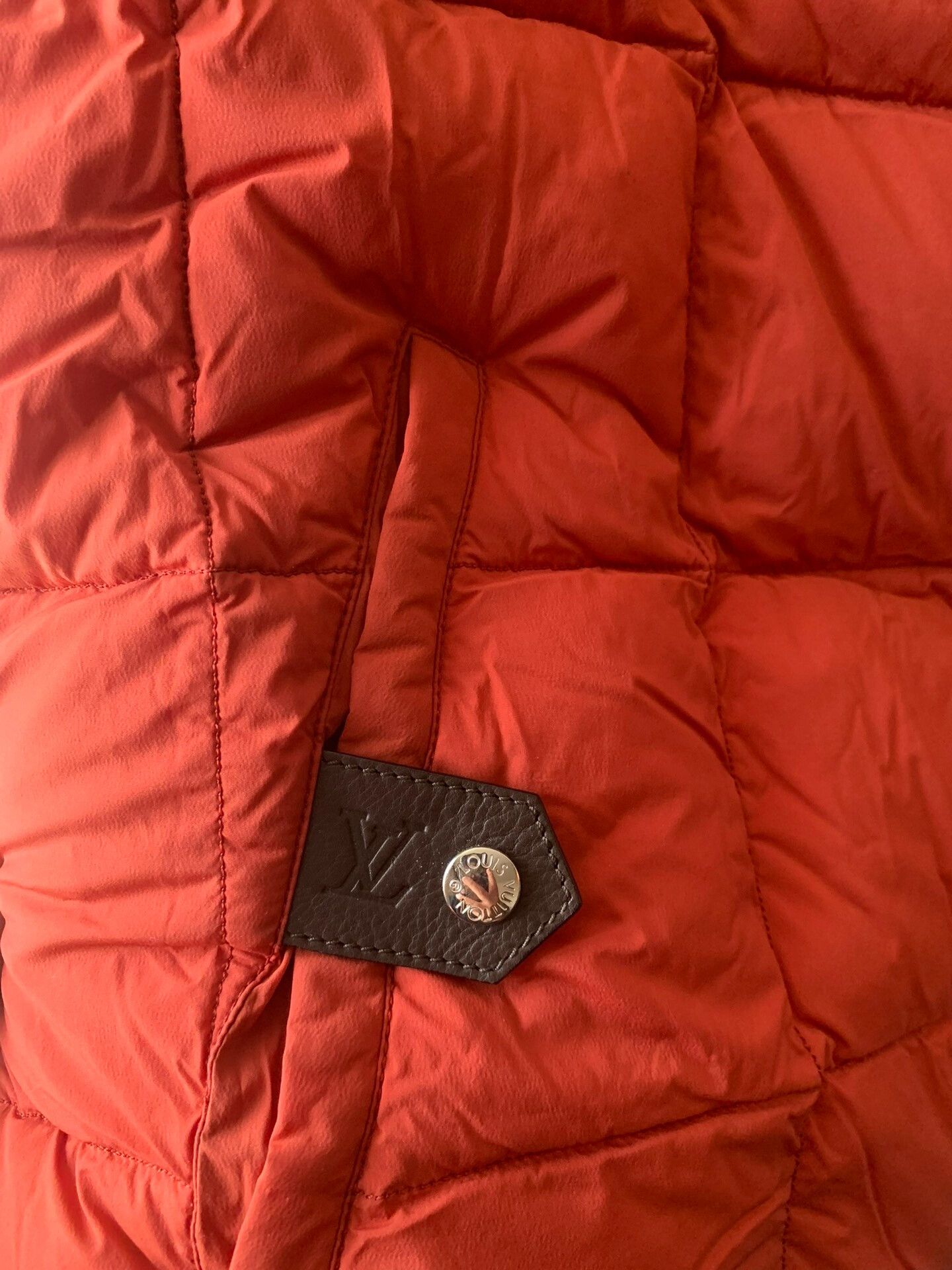 Louis Vuitton orange down vest by louis vuitton Size US L / EU 52-54 / 3 - 5 Thumbnail