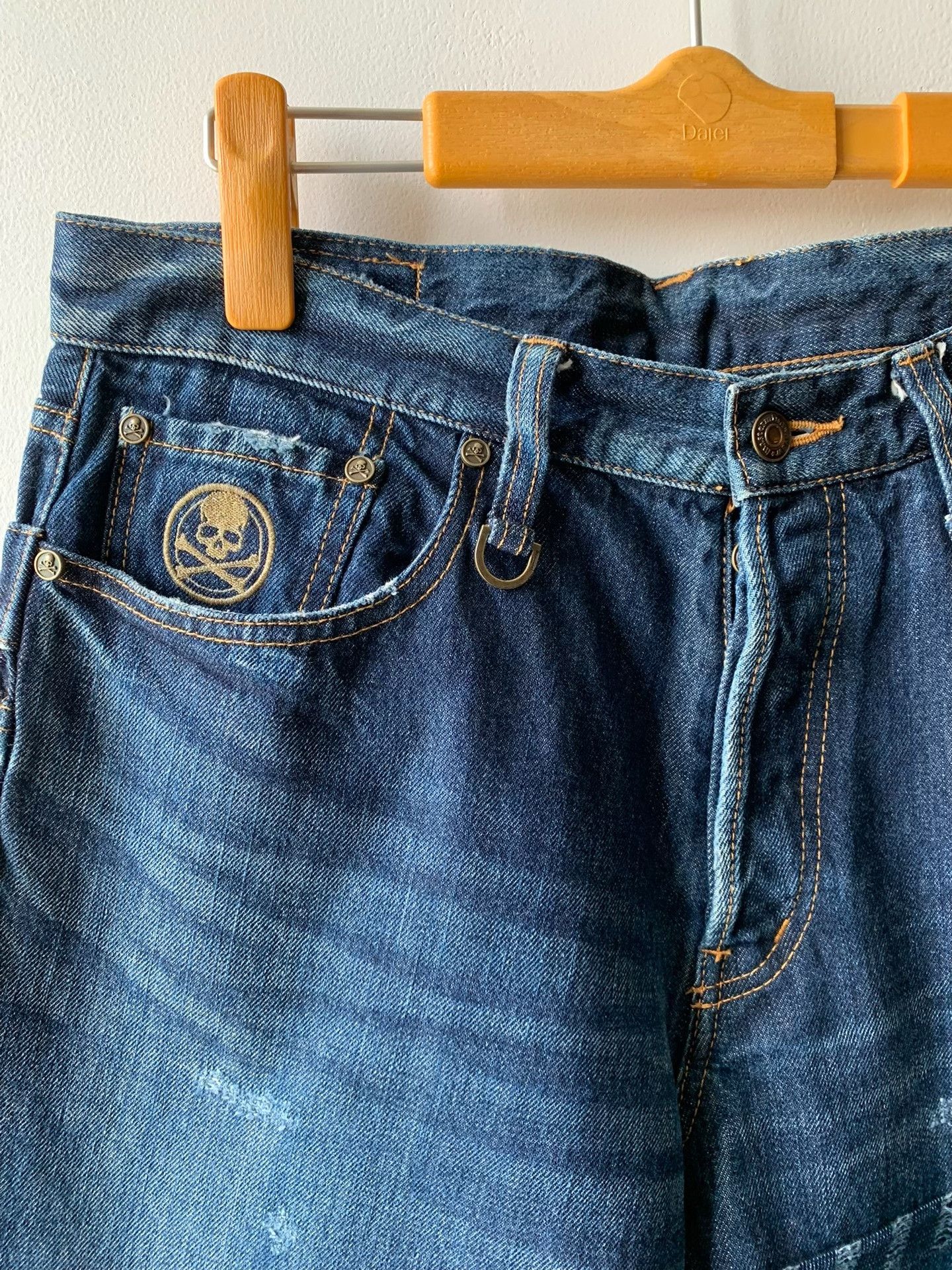 Mastermind Japan mastermind Japan distressed denim pants with skulls Size US 34 / EU 50 - 3 Thumbnail