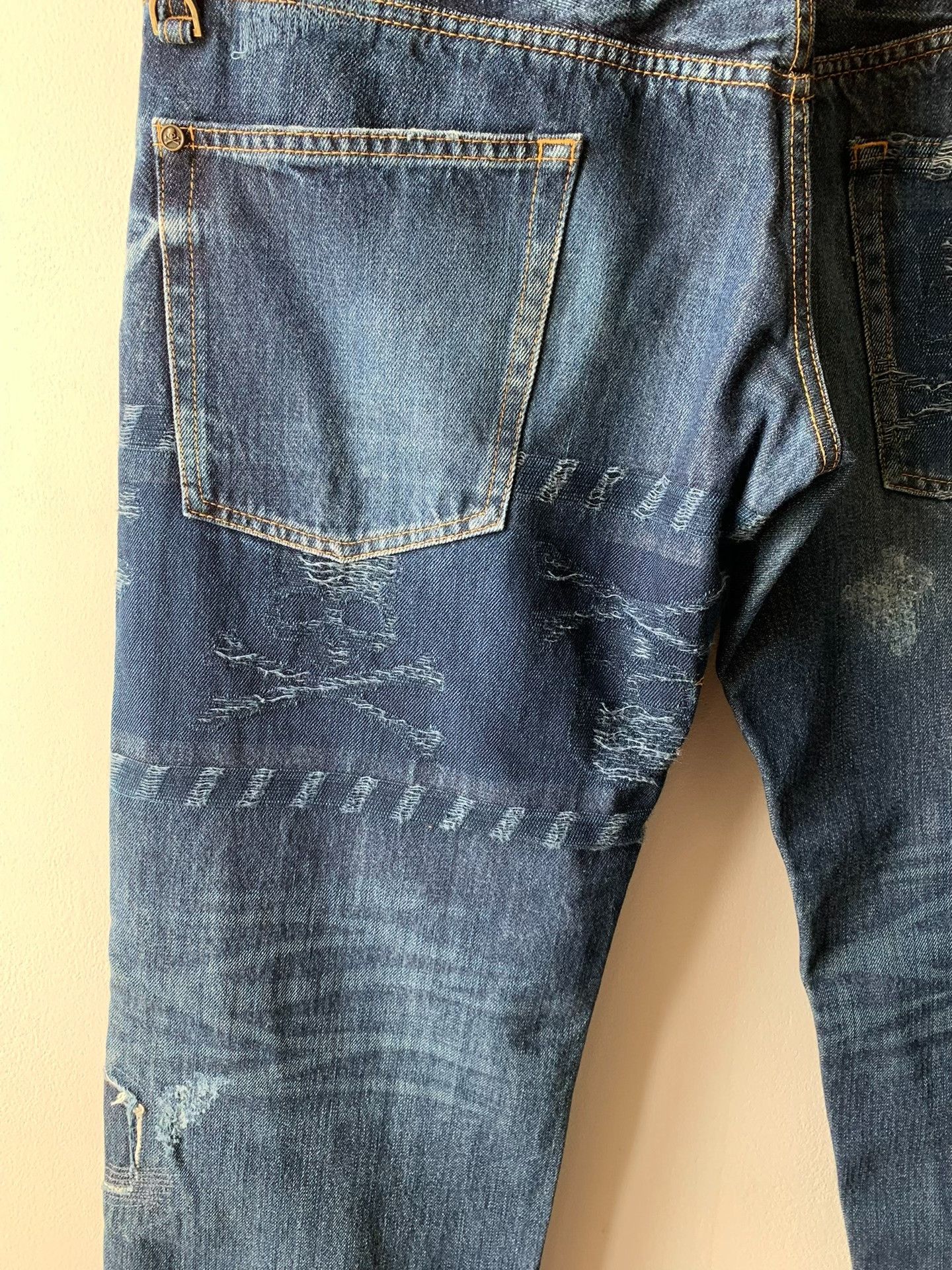 Mastermind Japan mastermind Japan distressed denim pants with skulls Size US 34 / EU 50 - 5 Thumbnail