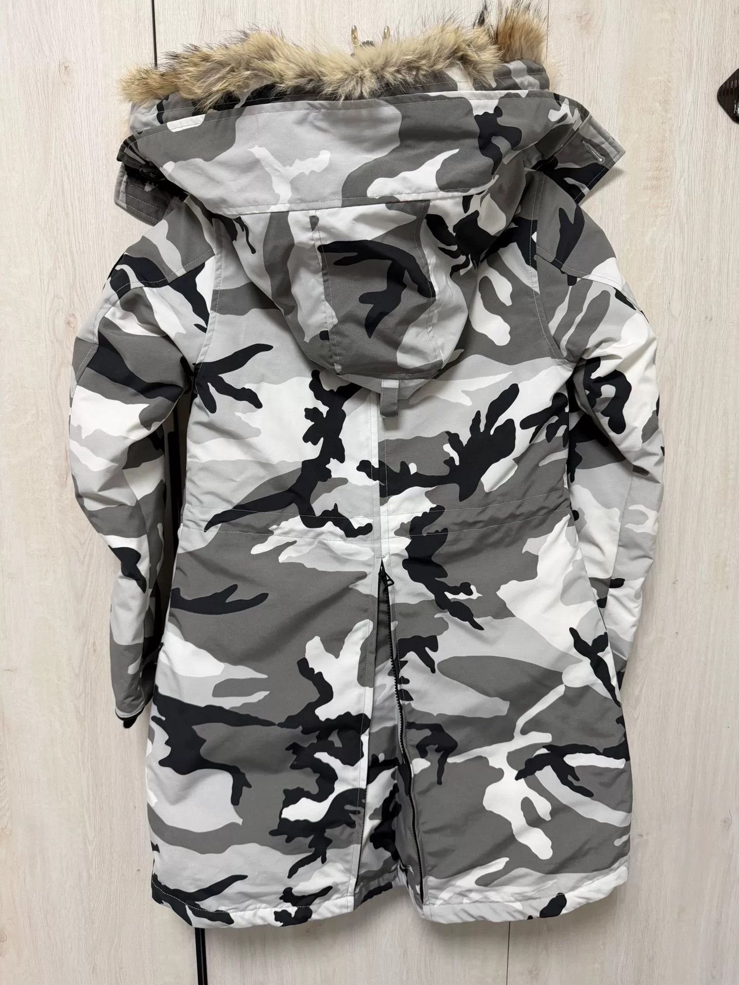 Canada Goose canada goose women's gray camouflage parka Size XS / US 0-2 / IT 36-38 - 2 Thumbnail