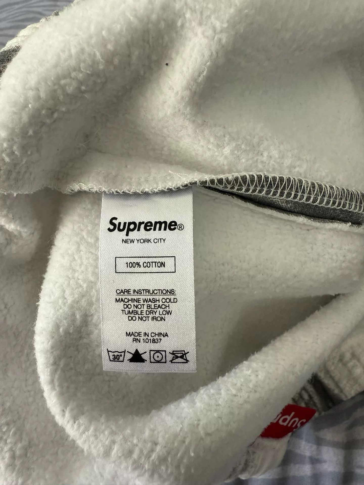 Supreme supreme jesus and mary sweatpants 18fw Size US 34 / EU 50 - 7 Thumbnail