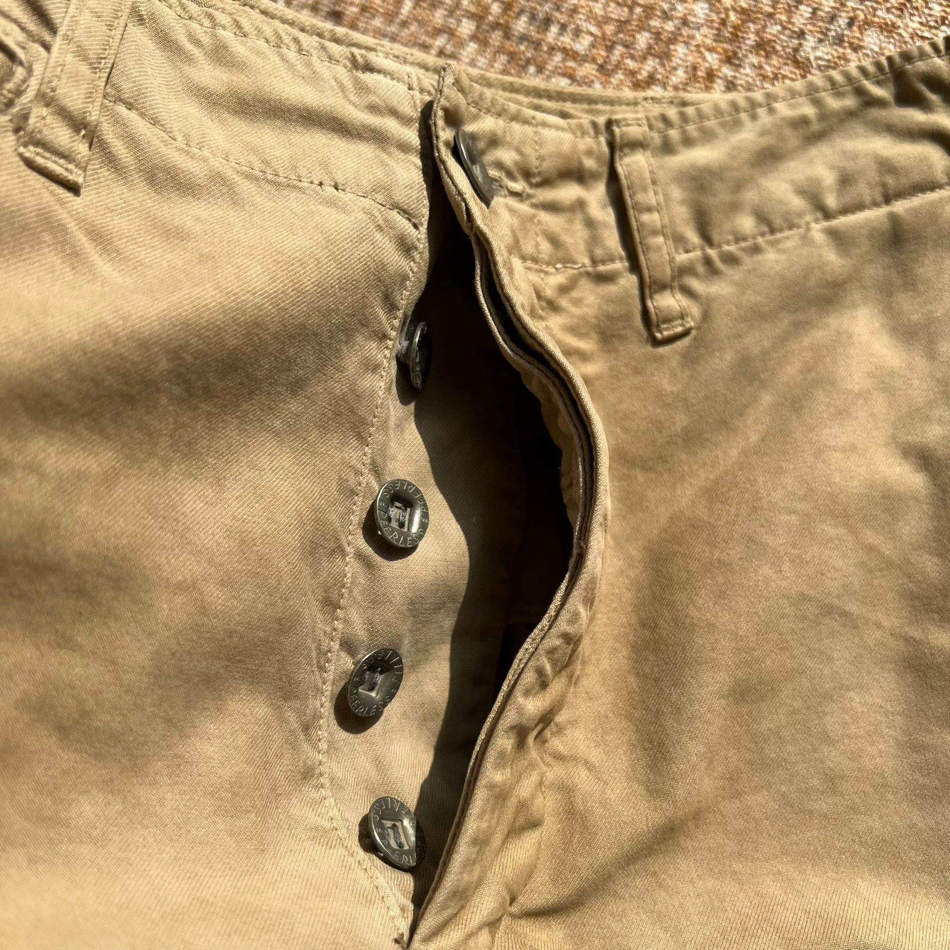 Visvim visvim khaki chino pants with distressed design Size US 27 - 5 Thumbnail