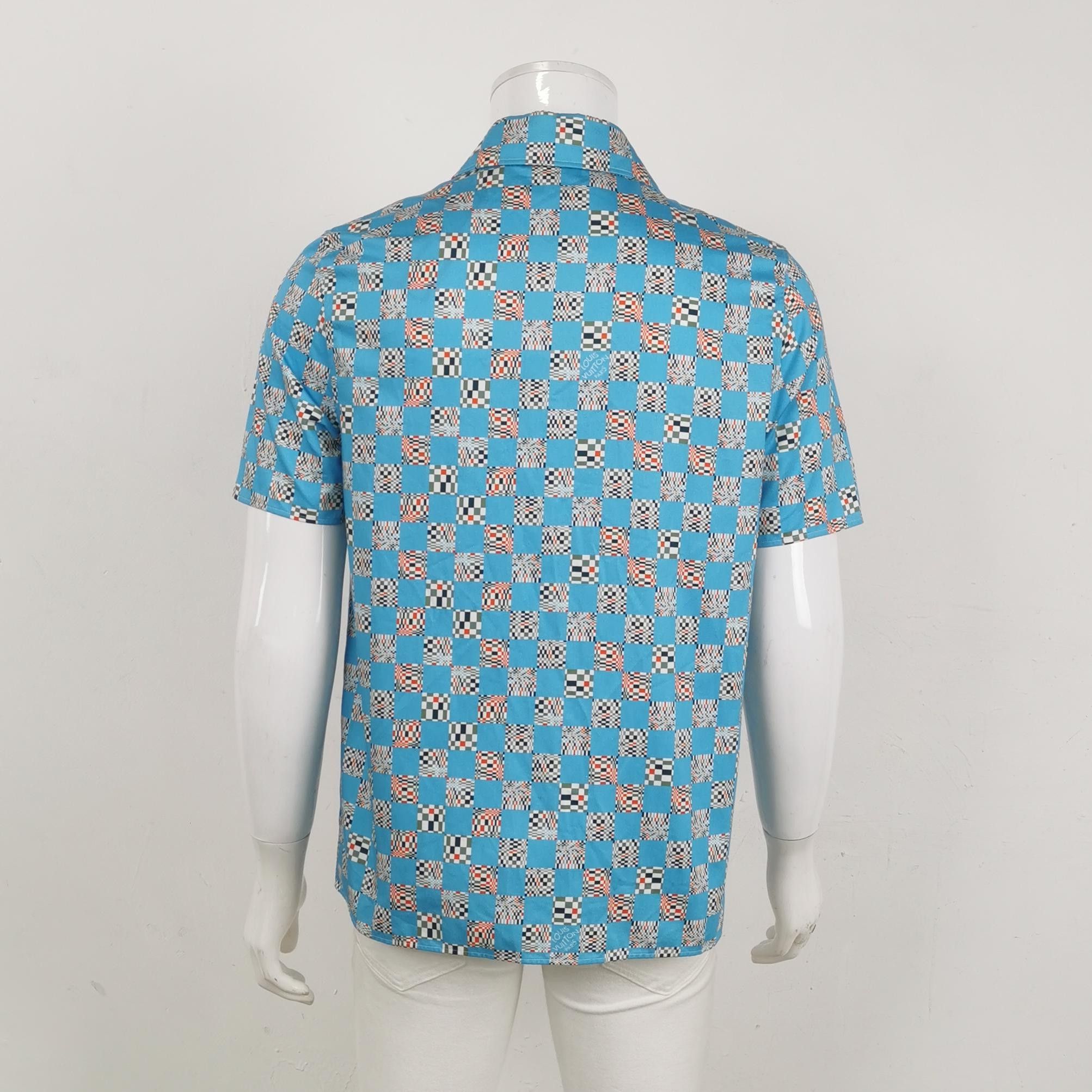 Louis Vuitton Louis Vuitton Blue Checkered Short-Sleeve Shirt M Size US M / EU 48-50 / 2 - 3 Thumbnail