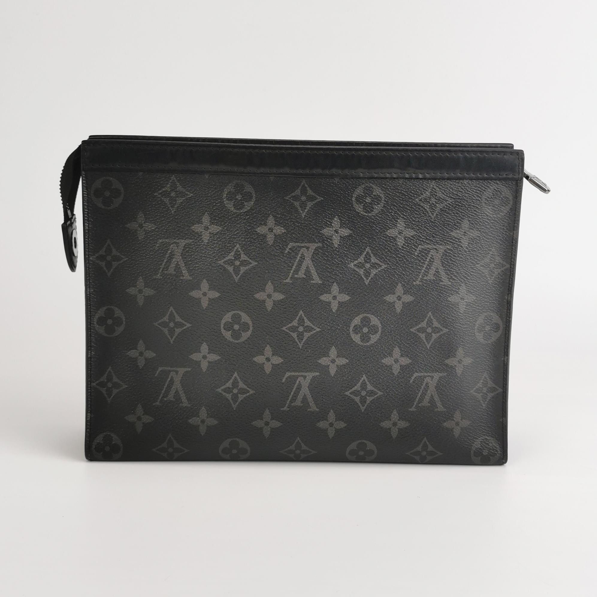 Louis Vuitton Louis Vuitton Pochette Voyage Medium Monogram Clutch Size ONE SIZE - 7 Thumbnail