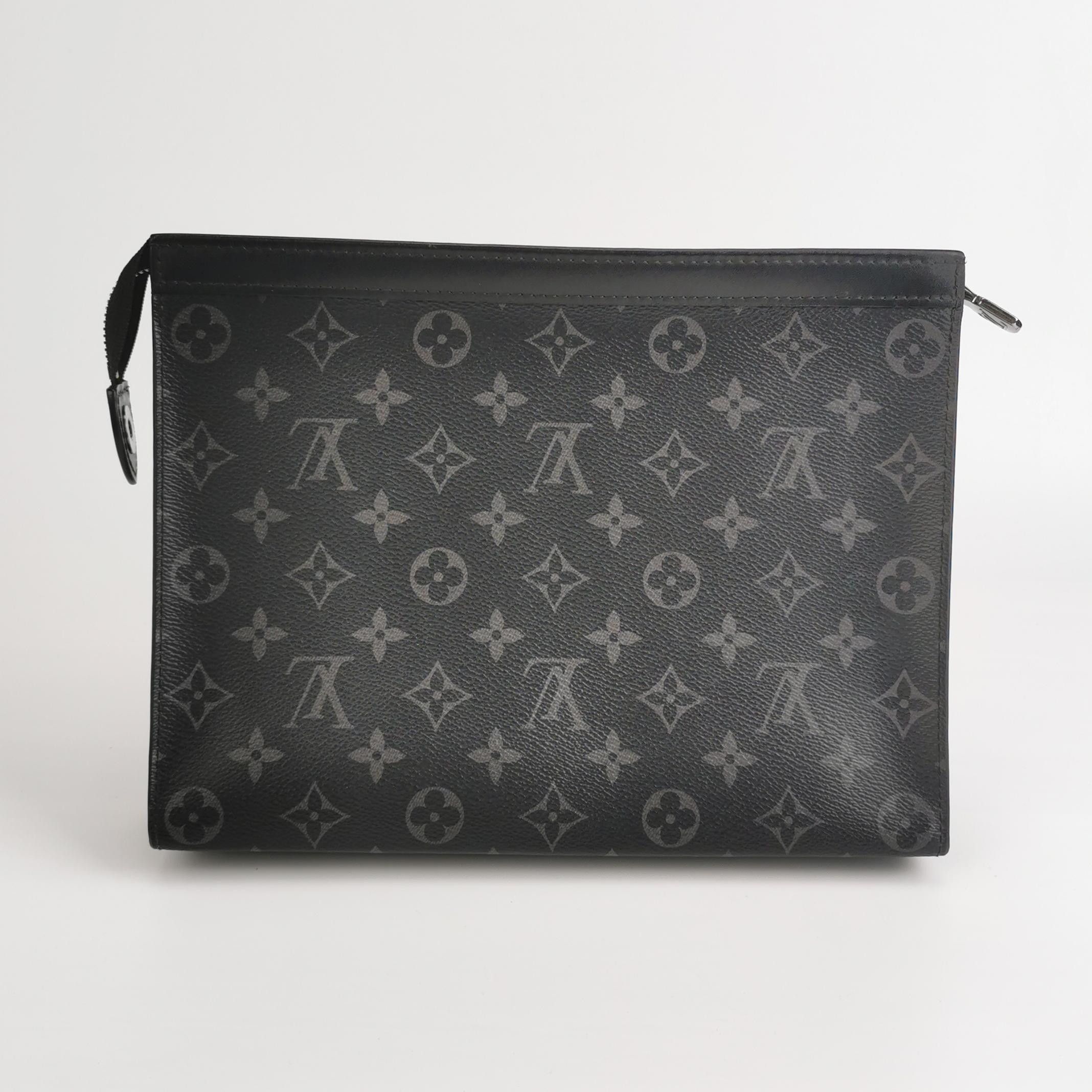 Louis Vuitton Louis Vuitton Monogram Pochette Voyage Medium Clutch Size ONE SIZE - 7 Thumbnail