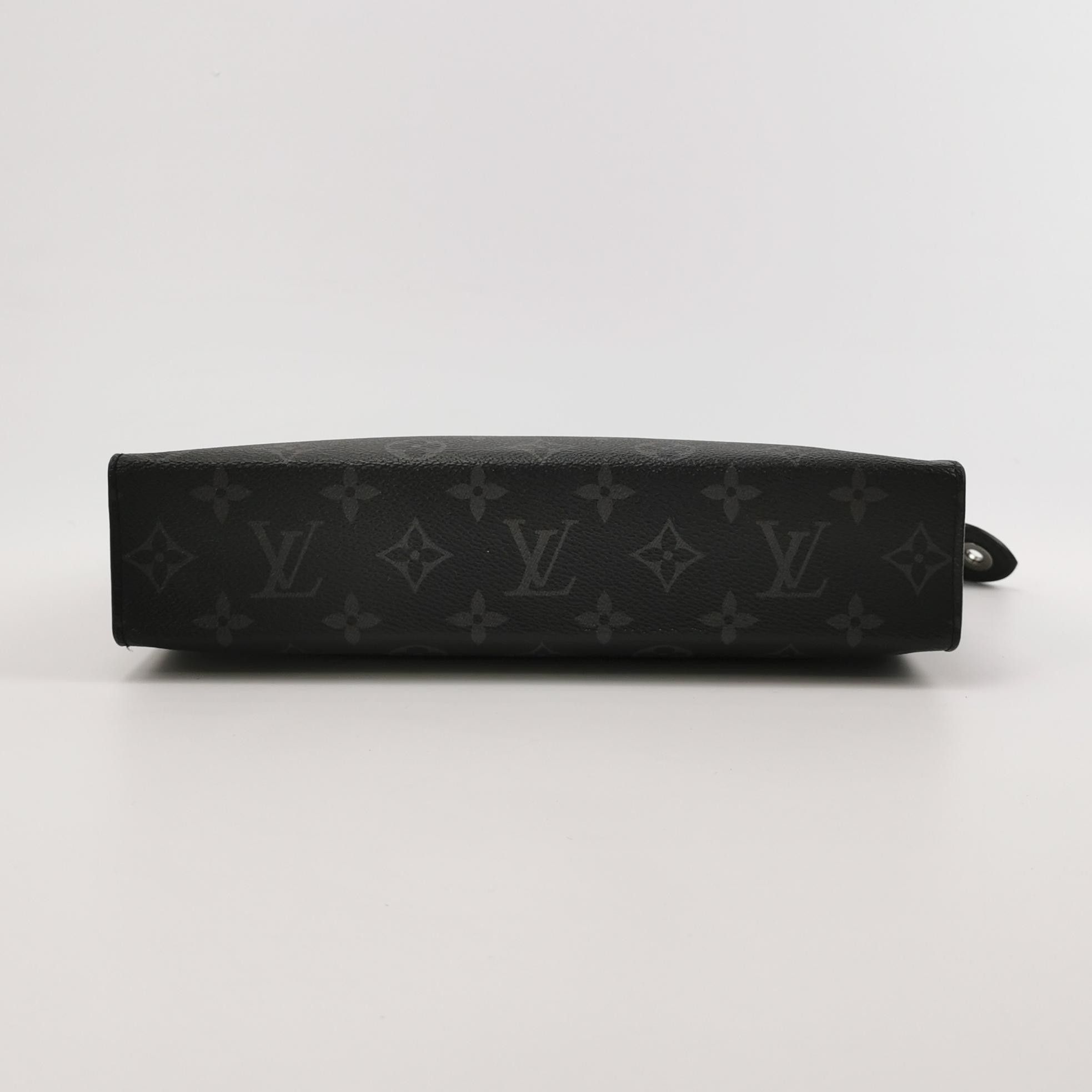 Louis Vuitton Louis Vuitton Monogram Zip Pouch Size ONE SIZE - 10 Thumbnail
