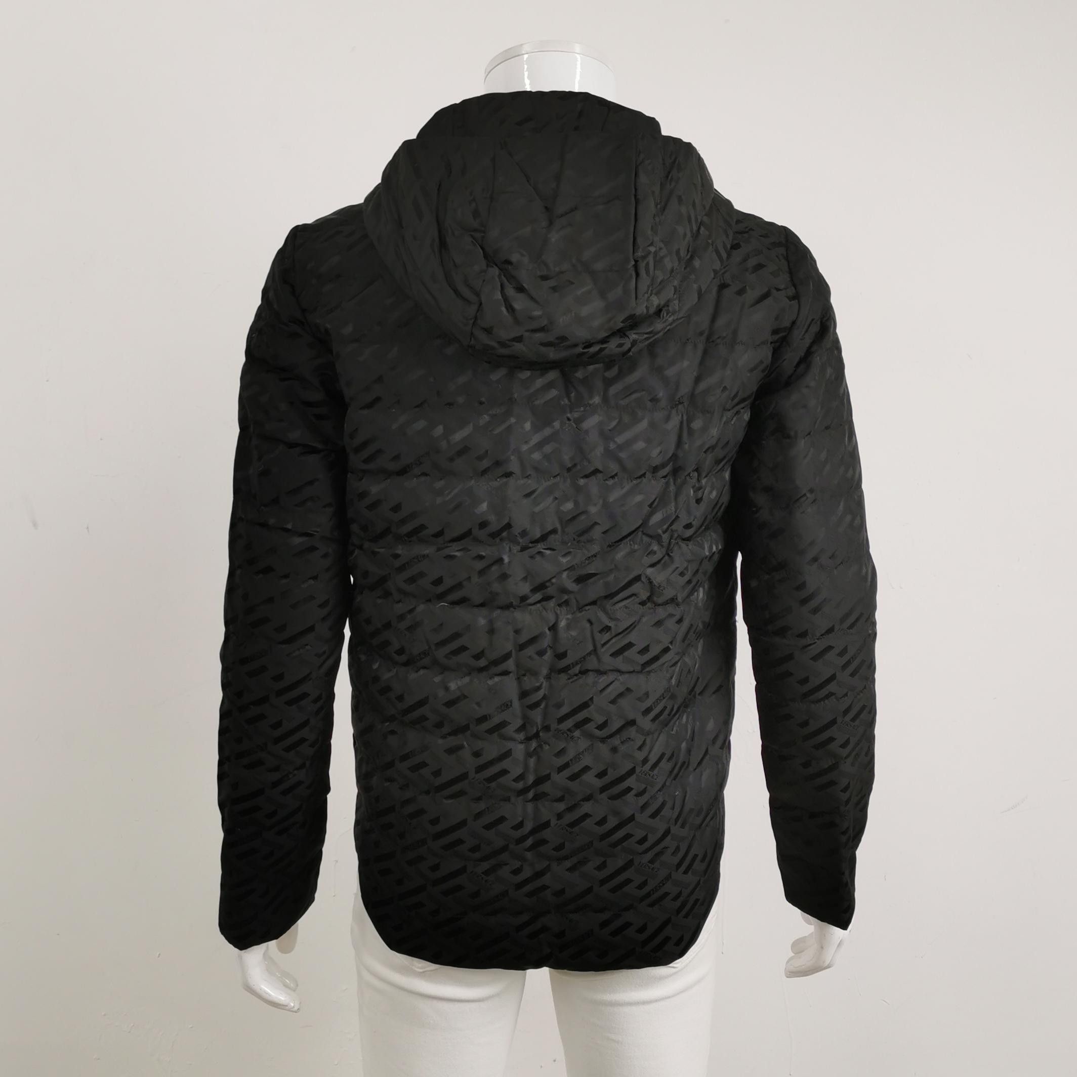 Louis Vuitton Versace Quilted Logo Hooded Down Jacket Size US S / EU 44-46 / 1 - 3 Thumbnail