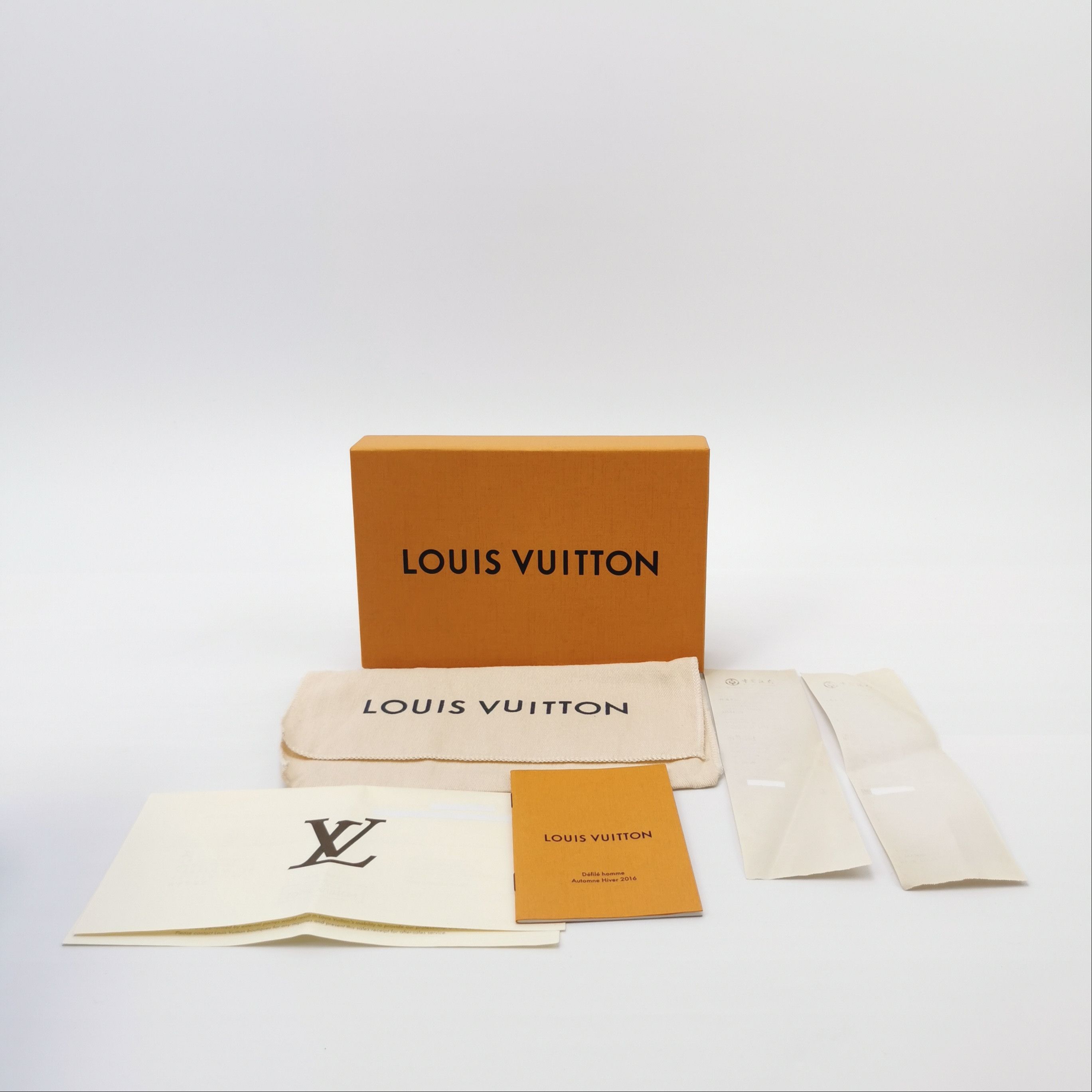 Louis Vuitton Louis Vuitton Brazza Blue Epi Leather Bifold Wallet Size ONE SIZE - 15 Thumbnail