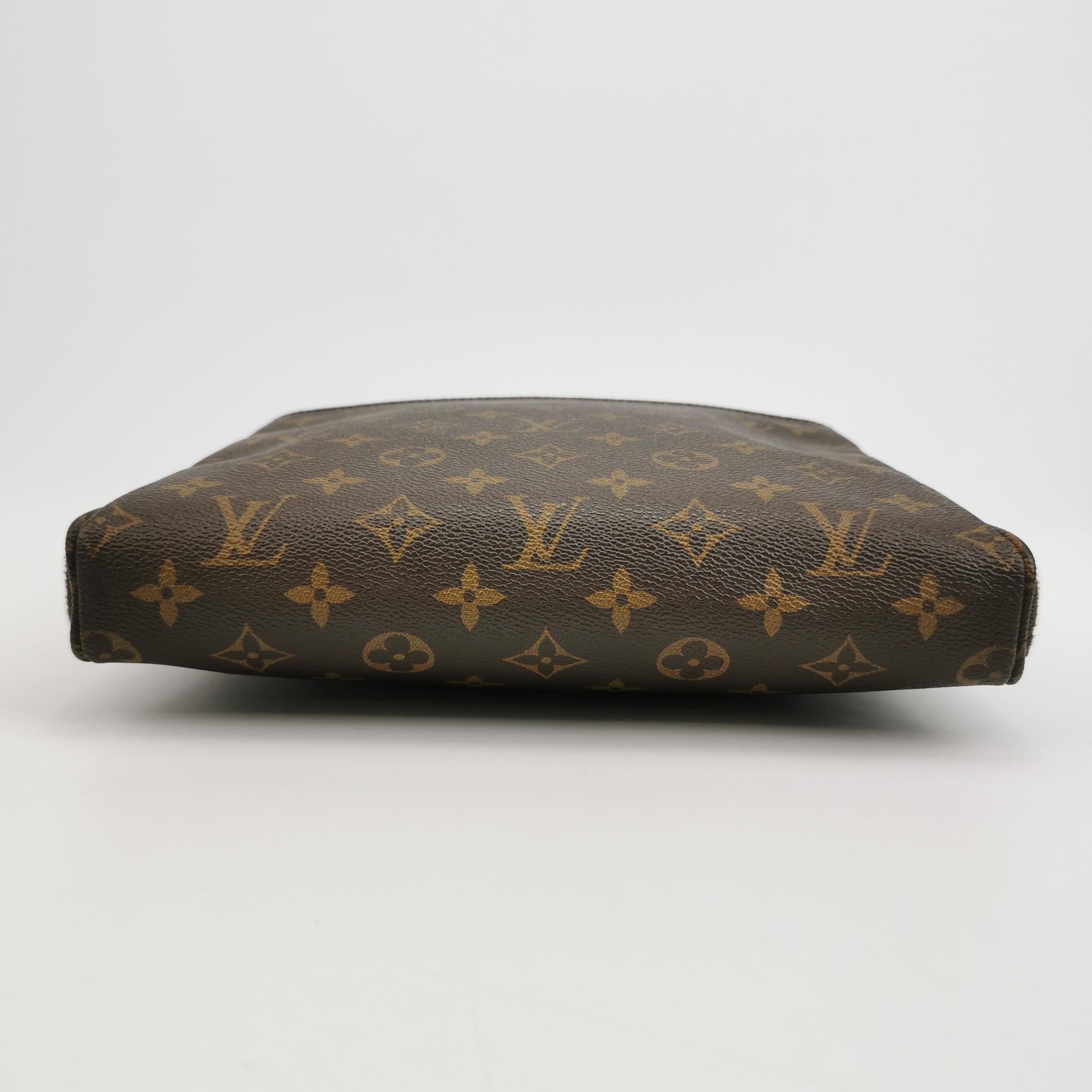 Louis Vuitton Louis Vuitton Monogram Canvas Crossbody Bag Size ONE SIZE - 11 Thumbnail