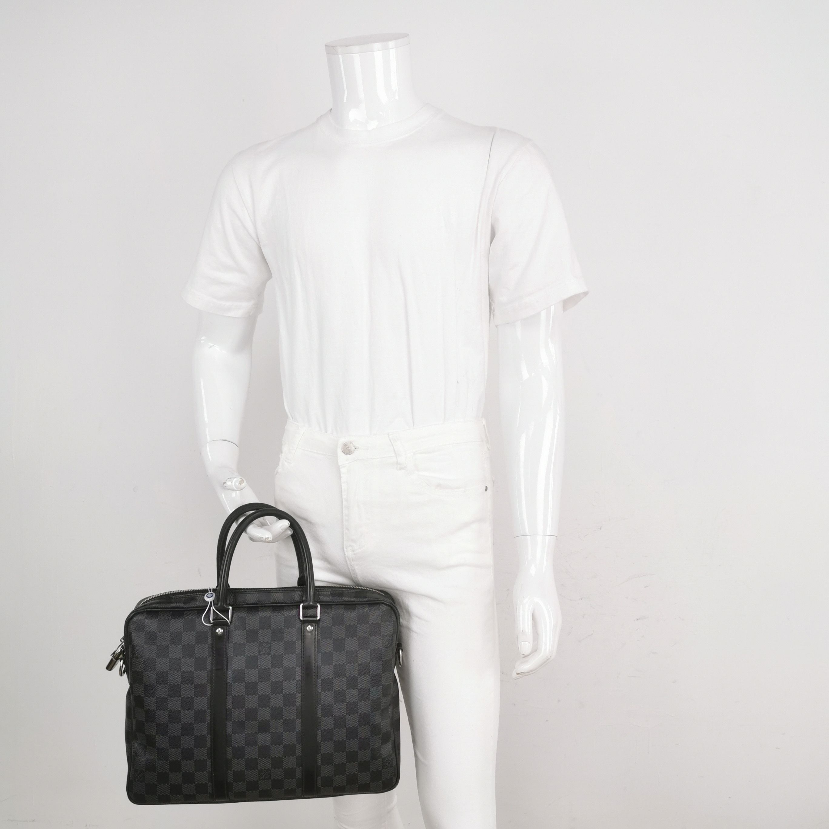 Louis Vuitton Louis Vuitton Damier Graphite PorteDocuments Briefcase Size ONE SIZE - 4 Thumbnail