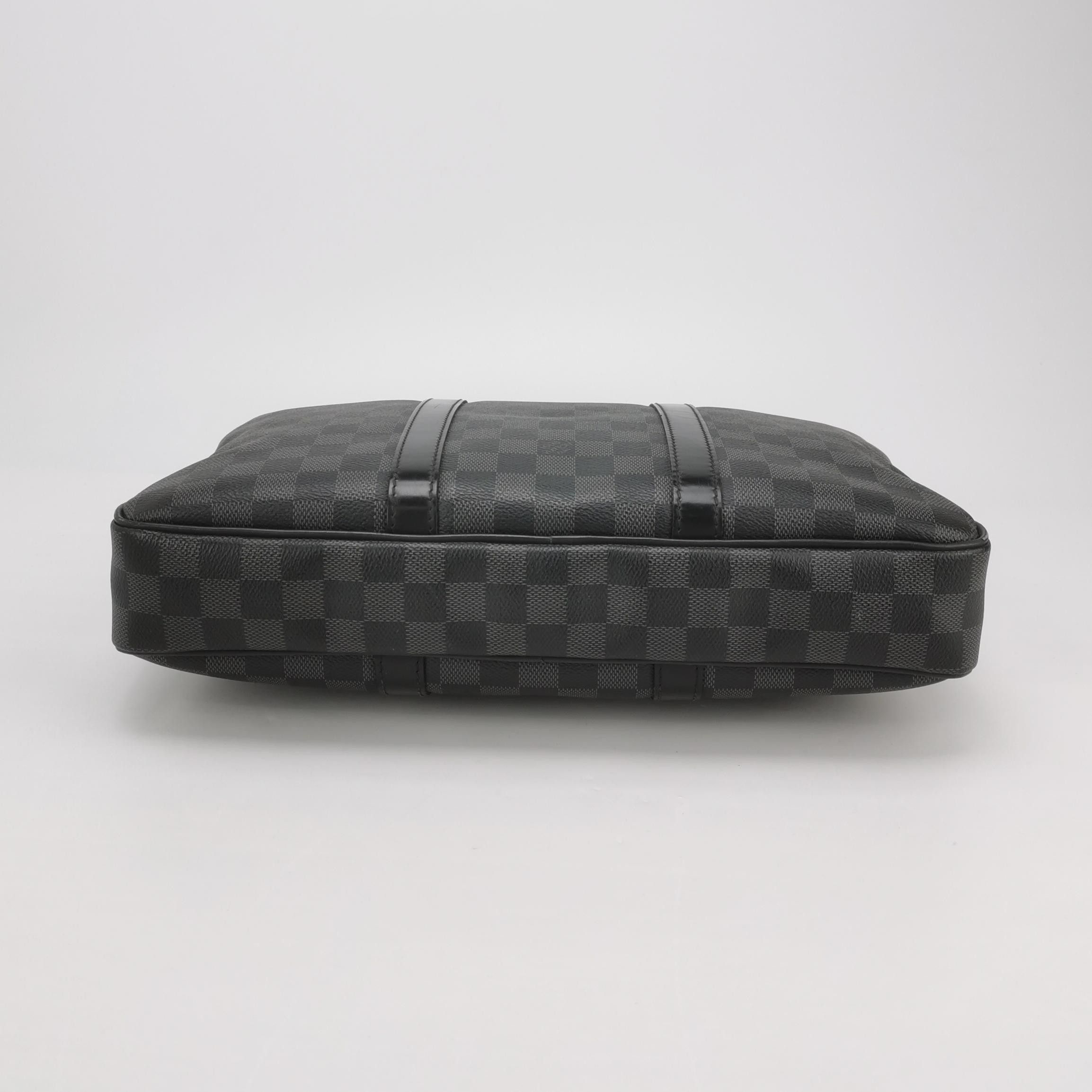 Louis Vuitton Louis Vuitton Damier Graphite PorteDocuments Briefcase Size ONE SIZE - 11 Thumbnail