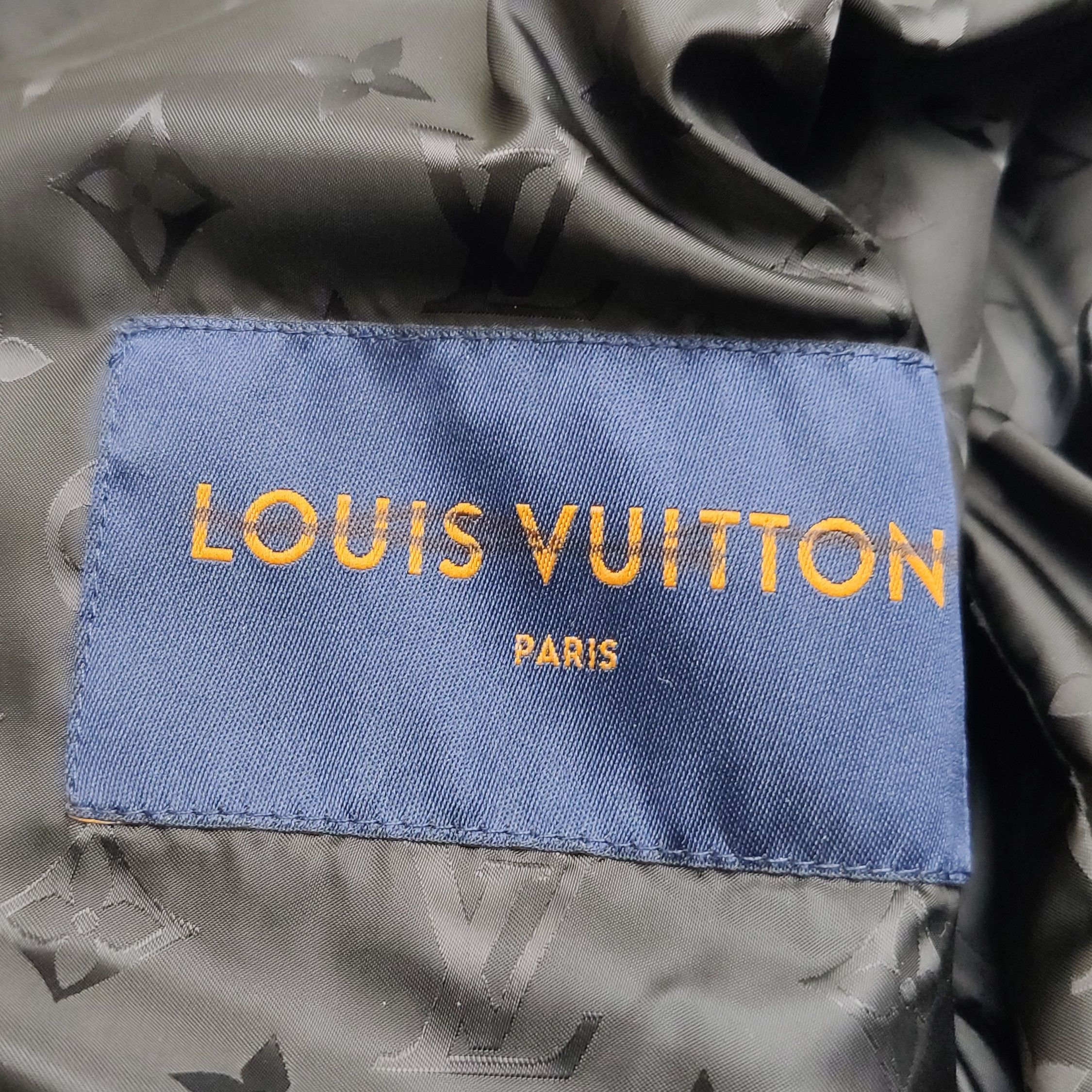 Louis Vuitton Louis Vuitton Solid Zip Collar Jacket L/52 Size US L / EU 52-54 / 3 - 9 Thumbnail