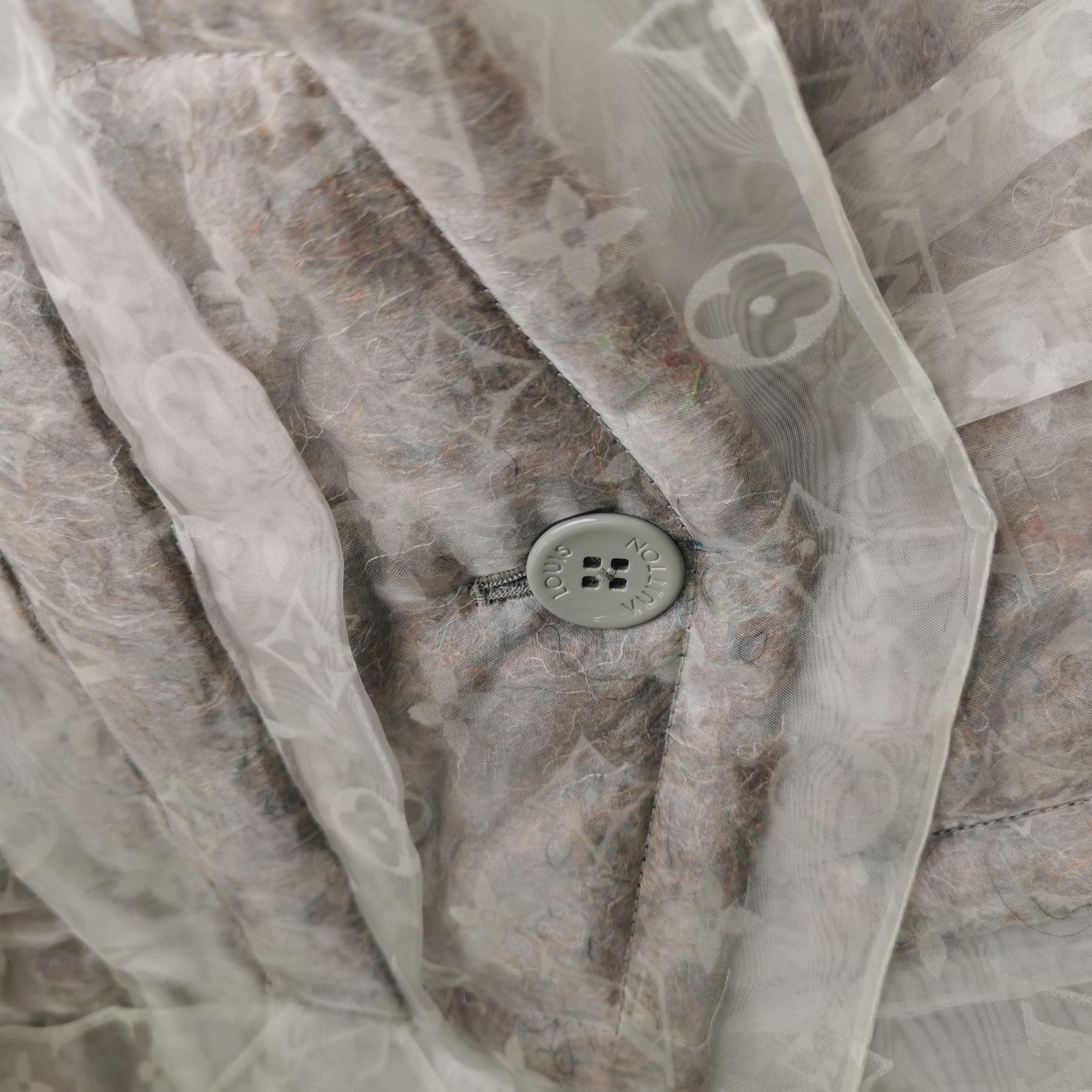 Louis Vuitton Louis Vuitton Monogram Organza Padded Coat L Size US L / EU 52-54 / 3 - 7 Thumbnail
