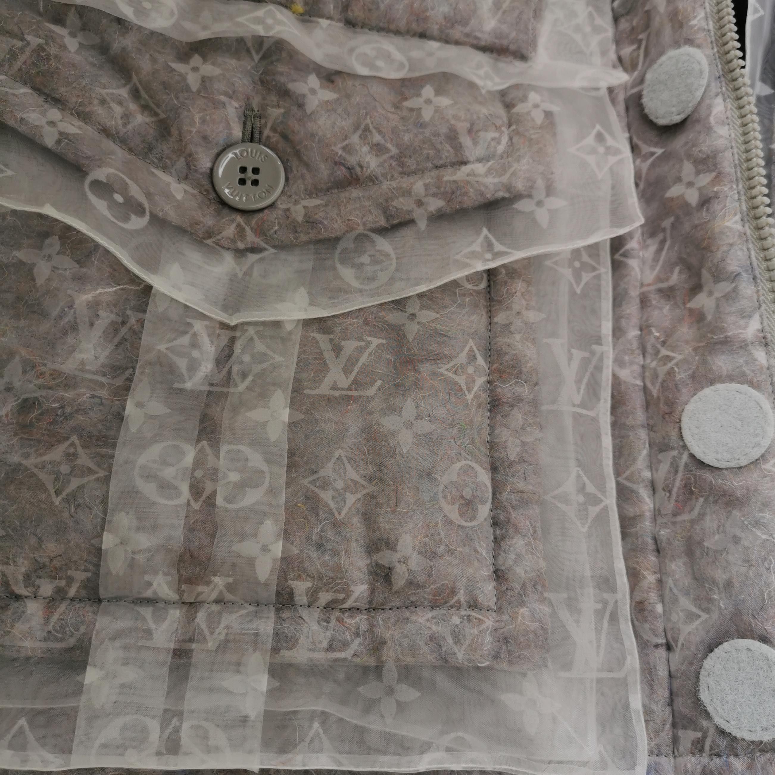 Louis Vuitton Louis Vuitton Monogram Organza Padded Coat L Size US L / EU 52-54 / 3 - 5 Thumbnail