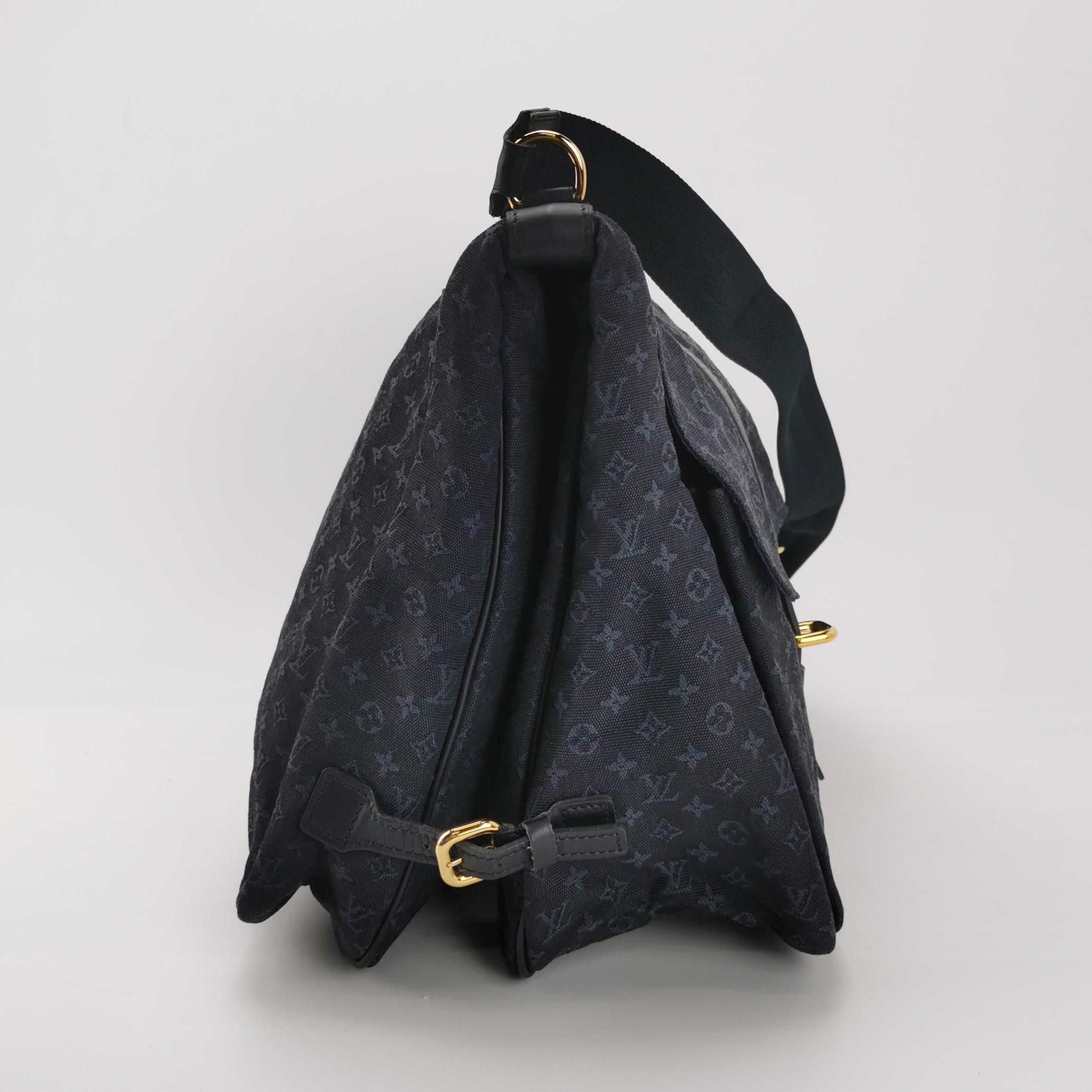 Louis Vuitton Louis Vuitton Monogram Canvas Messenger Bag Size ONE SIZE - 8 Thumbnail