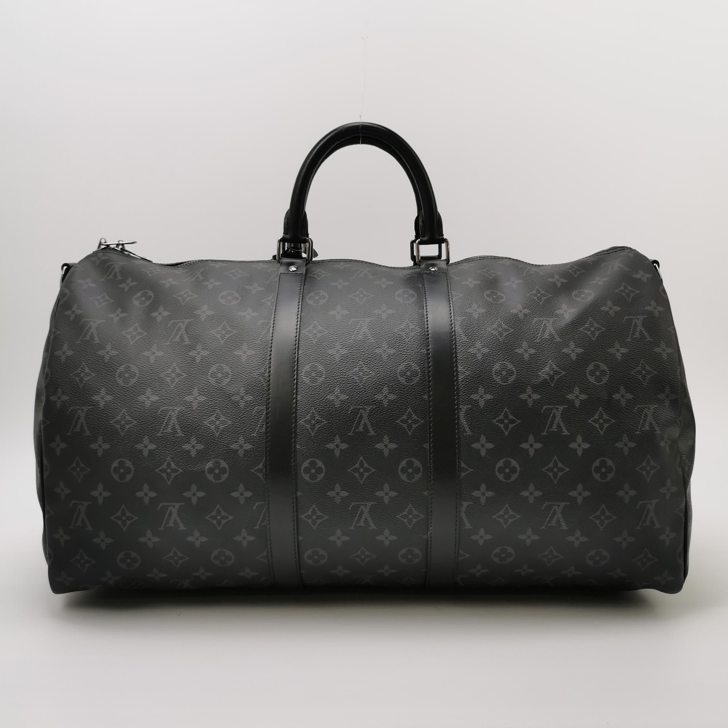 Louis Vuitton Louis Vuitton Keepall 55 Monogram Leather Duffle Bag Size ONE SIZE - 10 Thumbnail