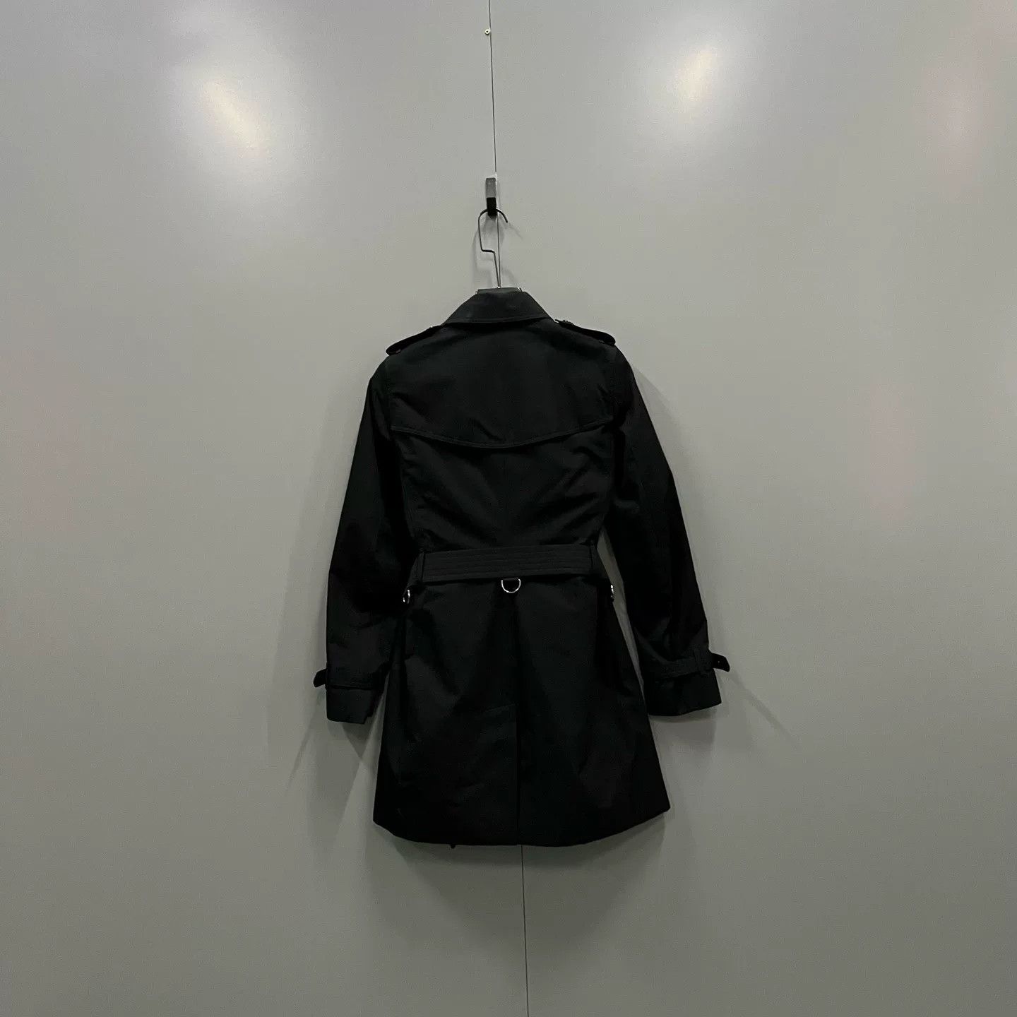 Burberry Burberry Black Double-Breasted Trench Coat Size US XS / EU 42 / 0 - 2 Thumbnail