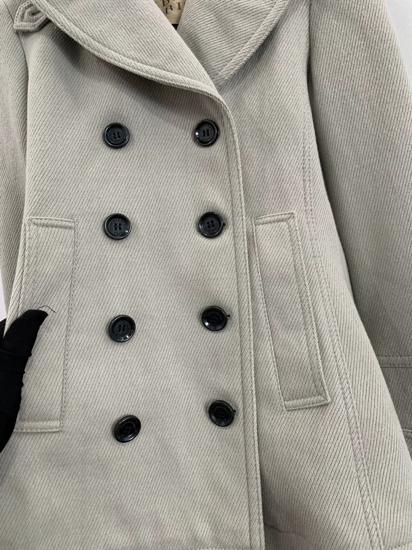 Burberry Burberry Classic Gray Wool Short Trench Coat Size US S / EU 44-46 / 1 - 3 Thumbnail
