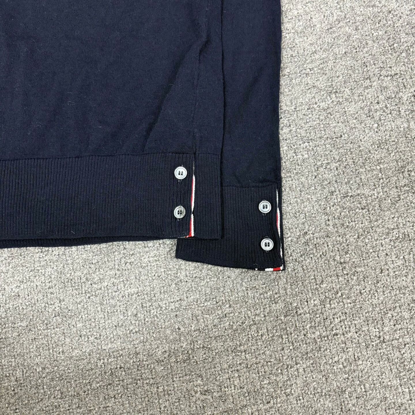 Thom Browne Thom Browne TB Four-Stripe Knit Sweater Size US S / EU 44-46 / 1 - 3 Thumbnail
