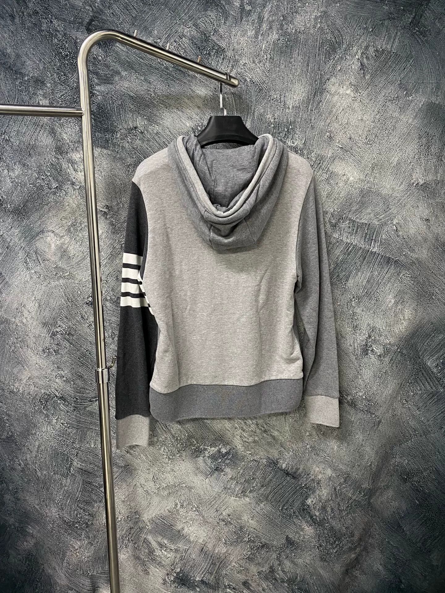Thom Browne THOM BROWNE SS22 Colorblock Stripe Hoodie Size US S / EU 44-46 / 1 - 2 Thumbnail