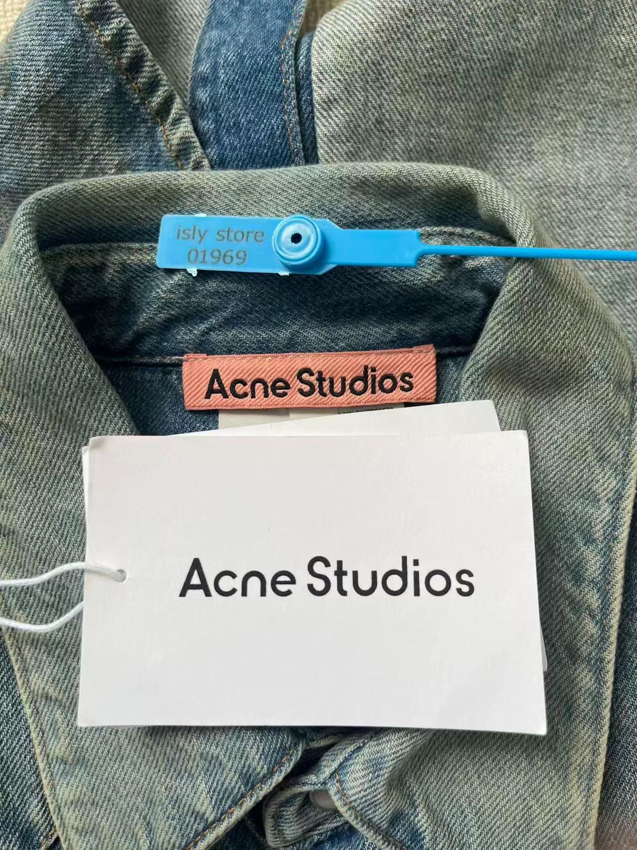 Acne Studios Acne Studios Distressed Denim Button Shirt Size US XL / EU 56 / 4 - 4 Thumbnail