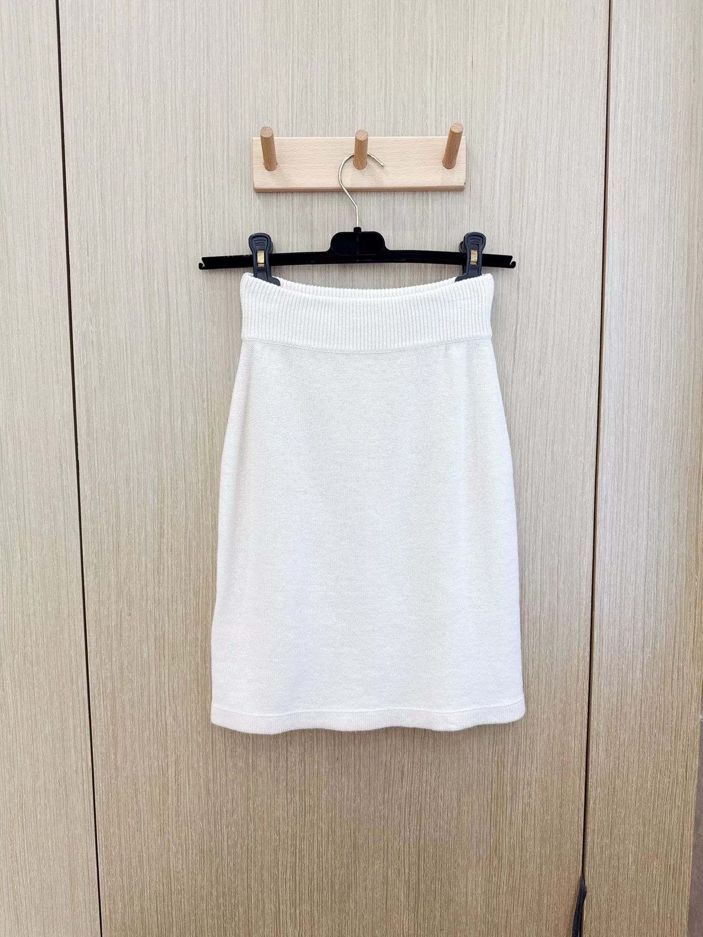 Hermes HERMES Soft Cashmere Knit Skirt Size US 34 / EU 50 - 3 Thumbnail