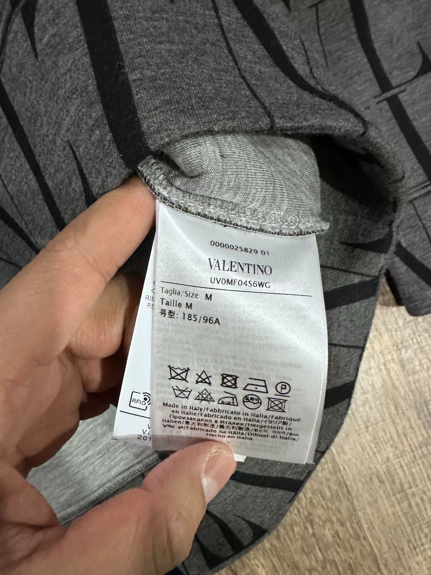 Valentino Valentino Men's Air Cotton Sweatshirt Size US M / EU 48-50 / 2 - 5 Thumbnail
