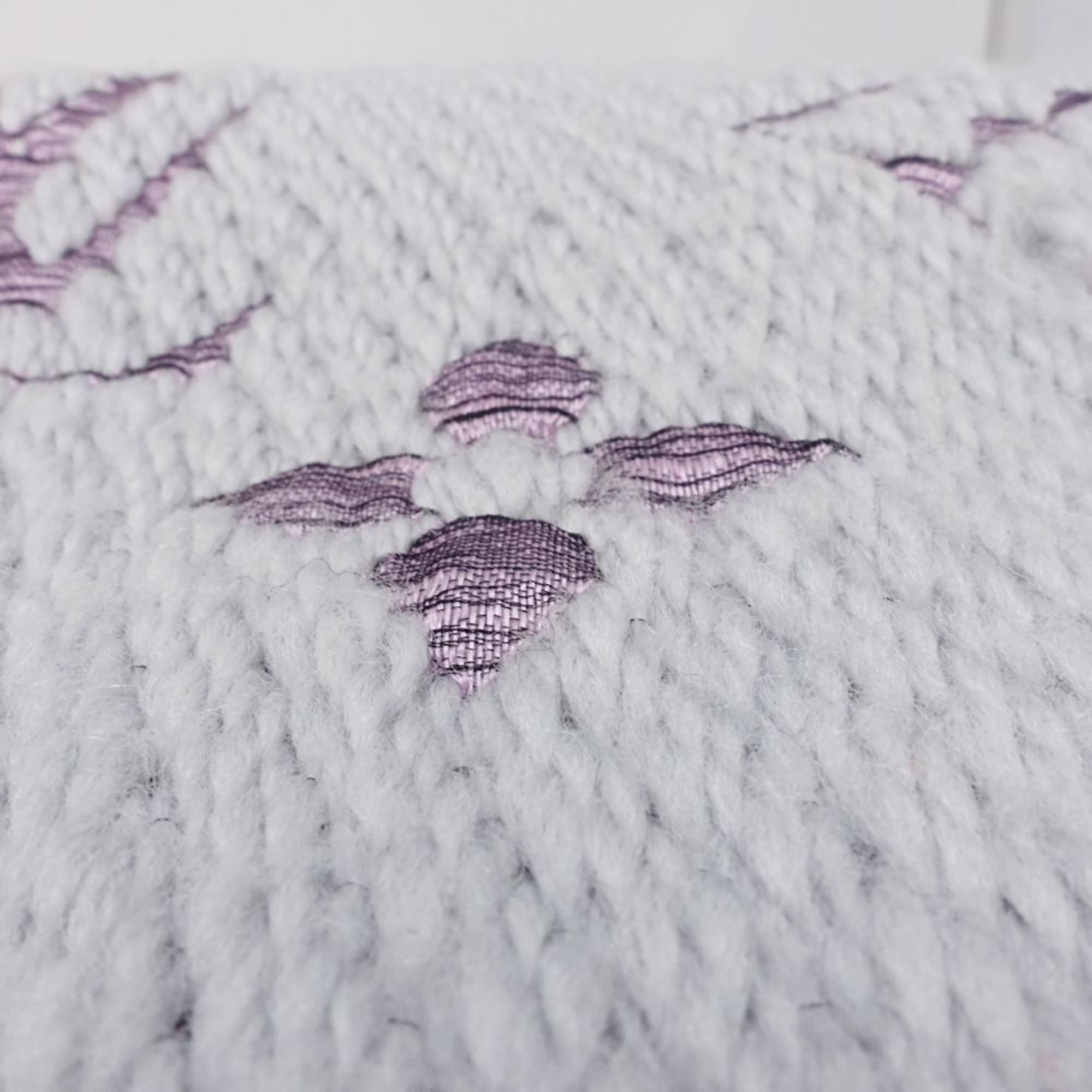 Louis Vuitton LOUIS VUITTON Echarpe Mania Duo Scarf M73121 in Gray and Light Purple, Women's, 181768 Size ONE SIZE - 6 Thumbnail