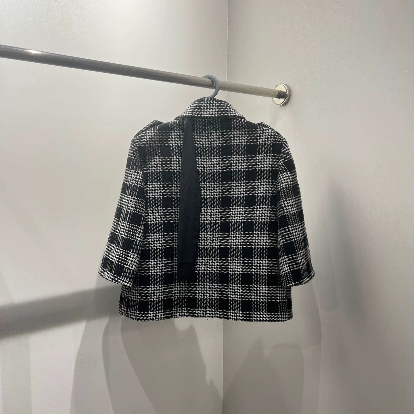 Valentino Valentino Black White Plaid Short Coat Size US S / EU 44-46 / 1 - 5 Thumbnail