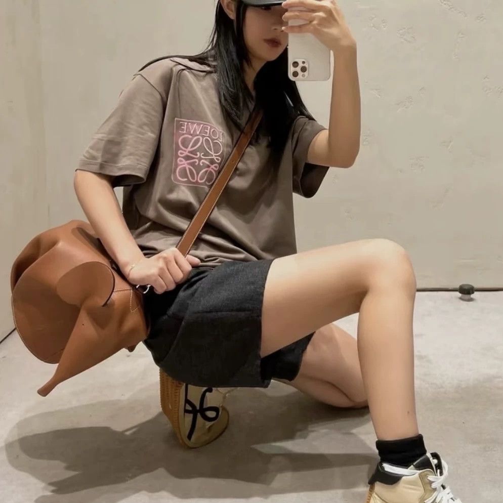 Loewe loewe tem127 embroidered logo t-shirt Size US XS / EU 42 / 0 - 5 Thumbnail