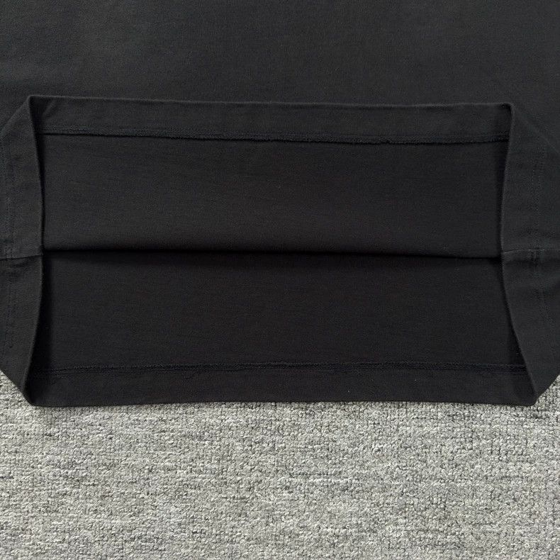 Balenciaga Balenciaga Black Crystal BB Short Sleeve Size US S / EU 44-46 / 1 - 3 Thumbnail