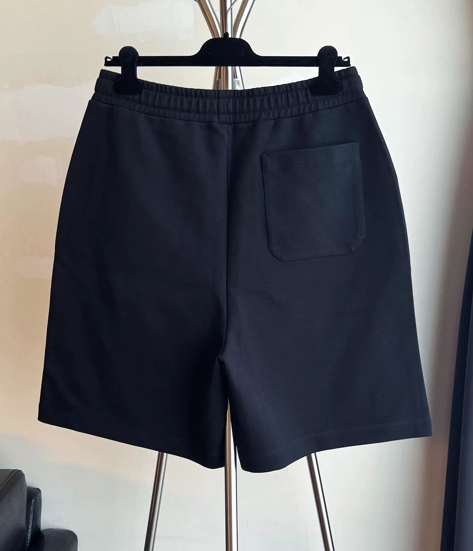 Valentino Valentino VLTN Drawstring Shorts Size US 30 / EU 46 - 2 Thumbnail
