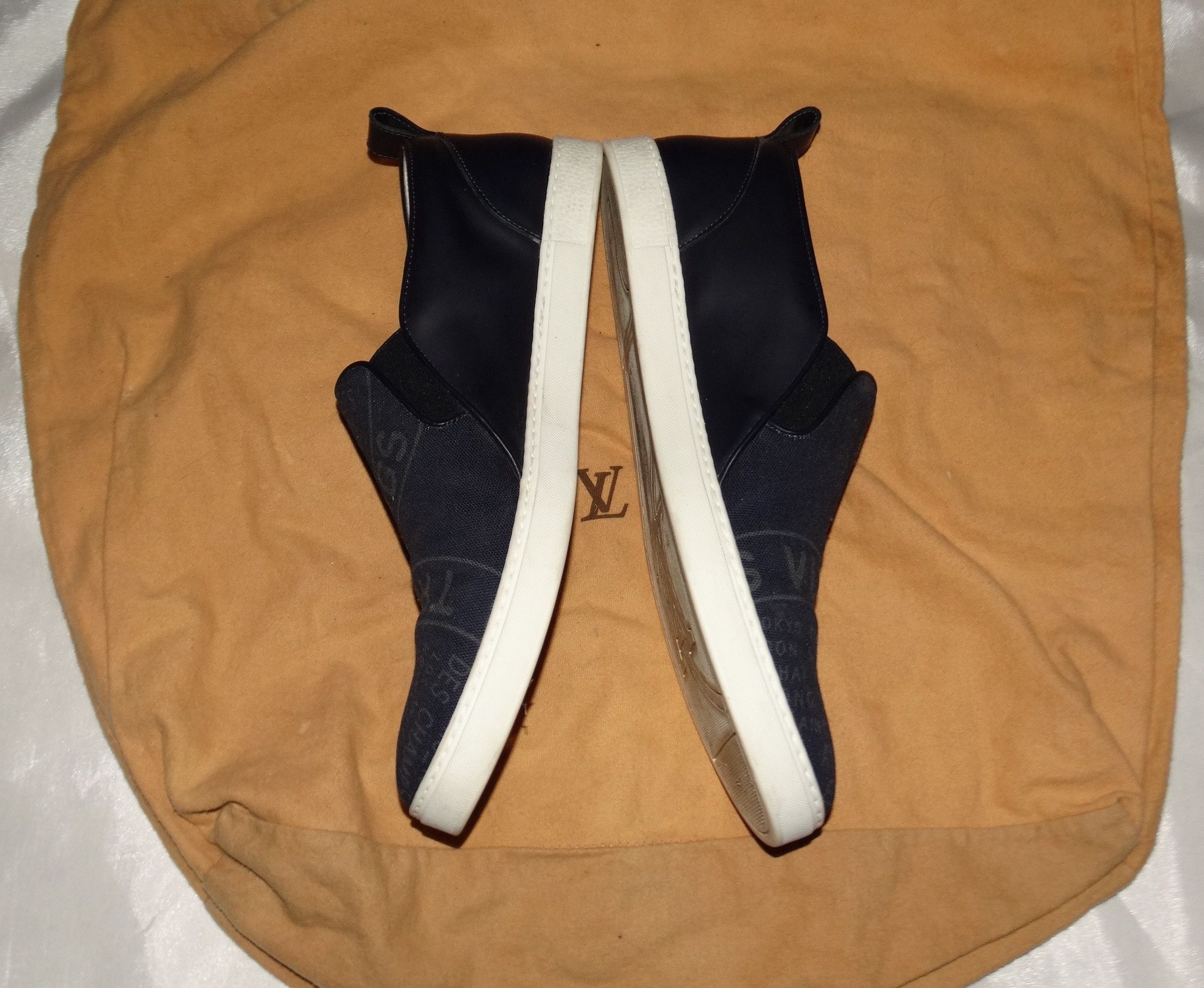 Louis Vuitton Louis Vuitton slip on Size US 8.5 / EU 41-42 - 3 Thumbnail