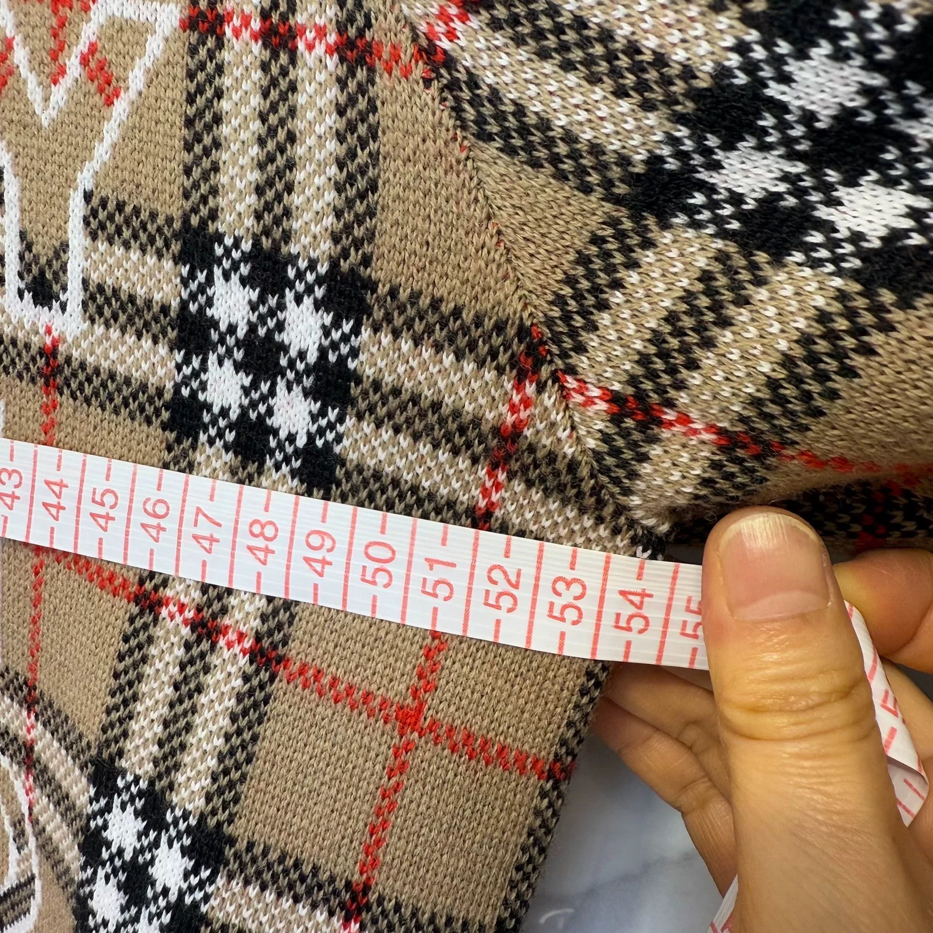 Burberry Burberry Logo Plaid Wool Sweater Size US M / EU 48-50 / 2 - 7 Thumbnail