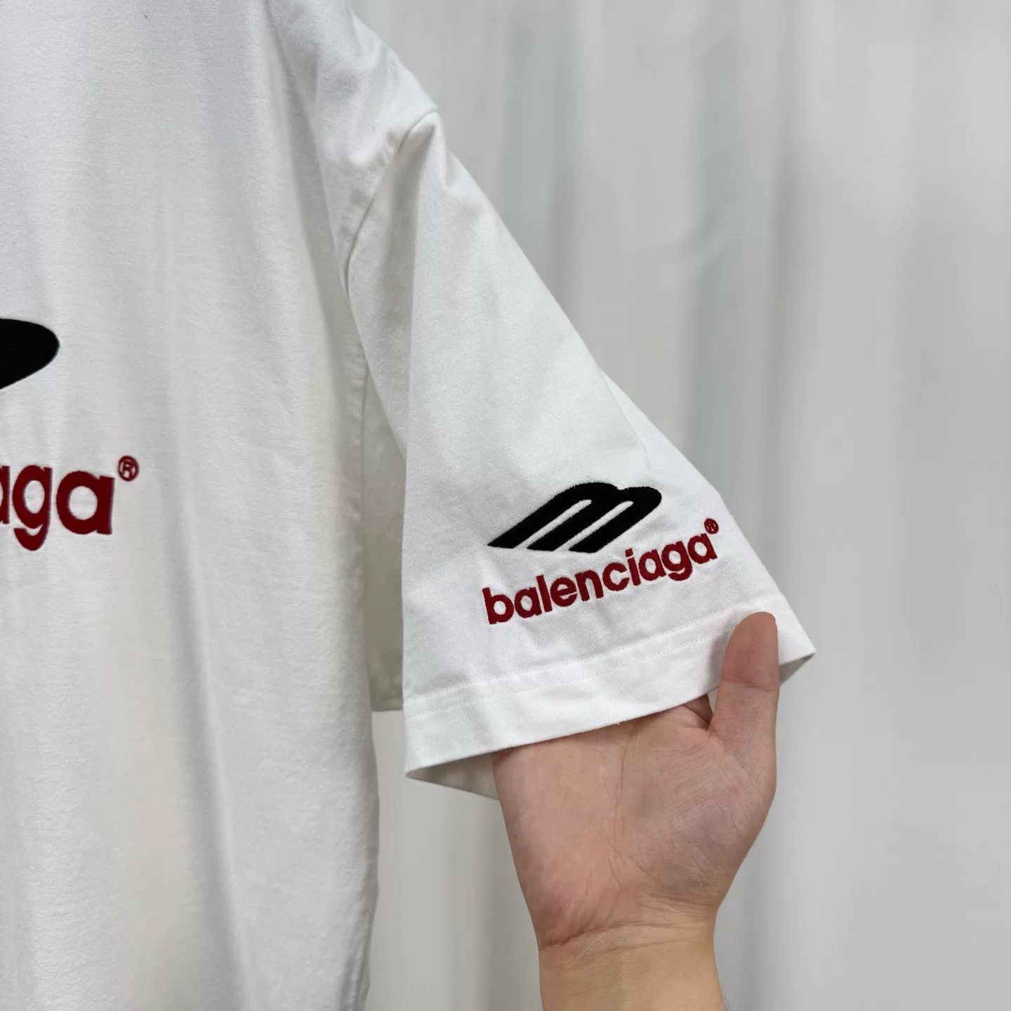 Balenciaga Balenciaga 3B Embroidered Short Sleeve Size US XS / EU 42 / 0 - 4 Thumbnail