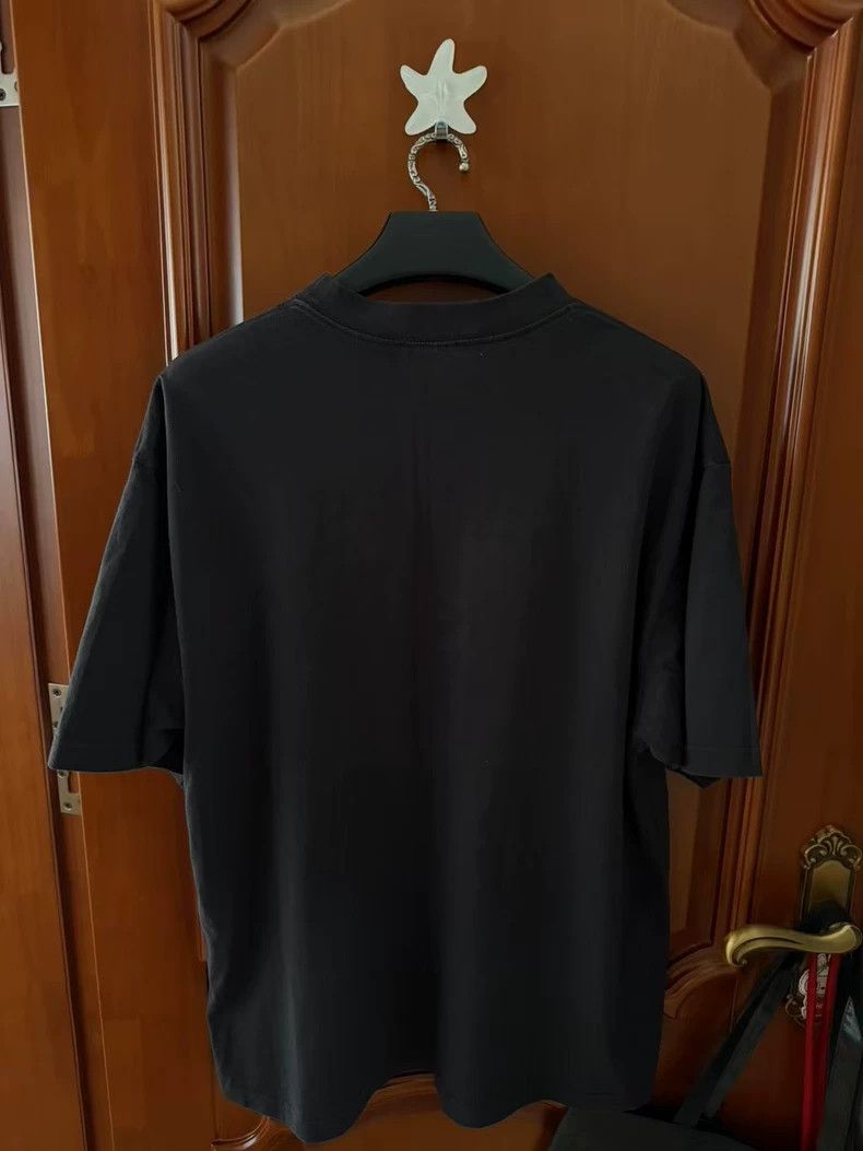 Balenciaga Balenciaga Burnt Coke Print T-shirt Size US L / EU 52-54 / 3 - 2 Thumbnail