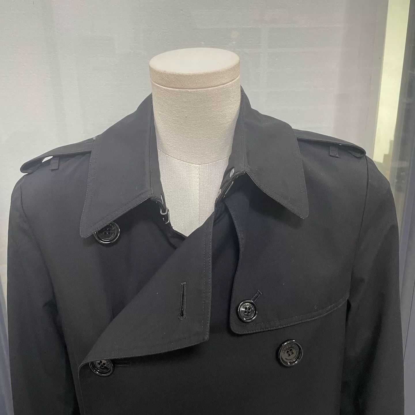 Burberry Burberry Black Double-Breasted Trench Coat Size US XS / EU 42 / 0 - 3 Thumbnail