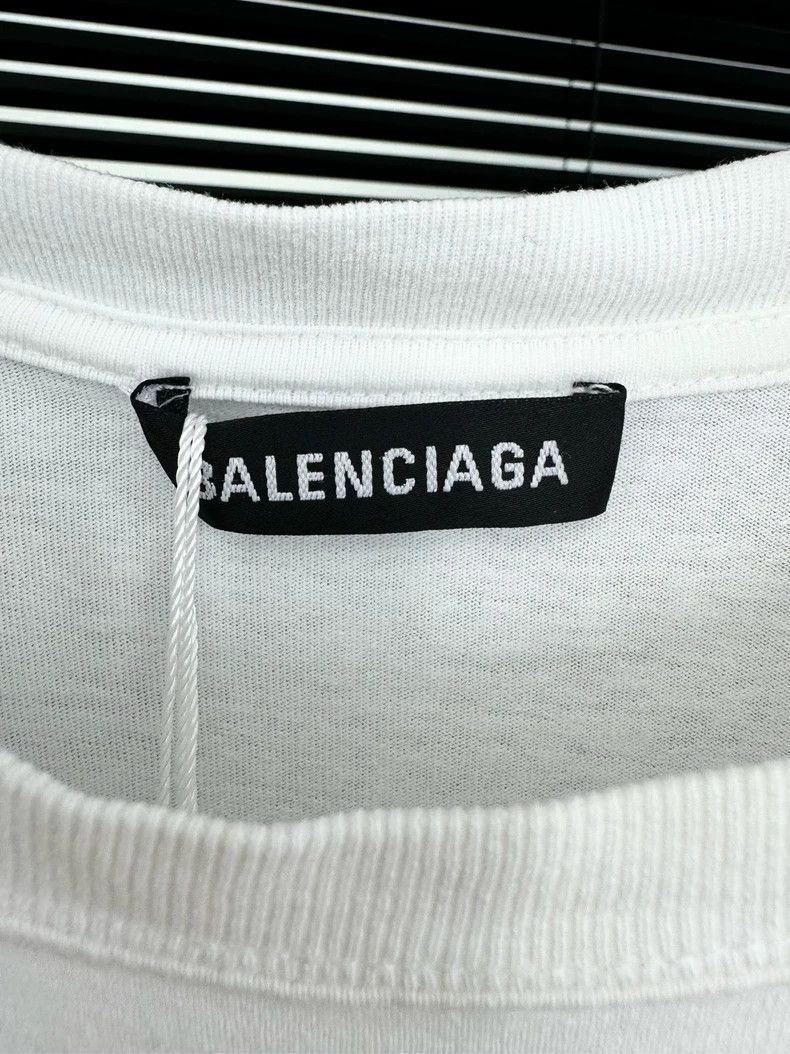 Balenciaga Balenciaga Lock Buckle Letter T-Shirt Size US M / EU 48-50 / 2 - 4 Thumbnail