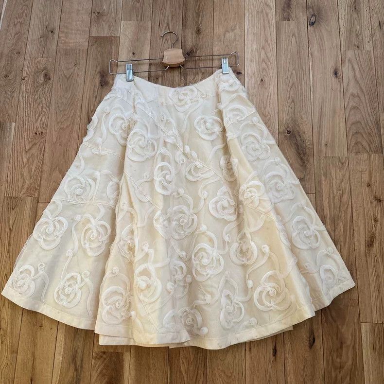 Comme des Garcons COMME des GARCONS Beige Vintage Lace Skirt Size US 34 / EU 50 - 2 Thumbnail